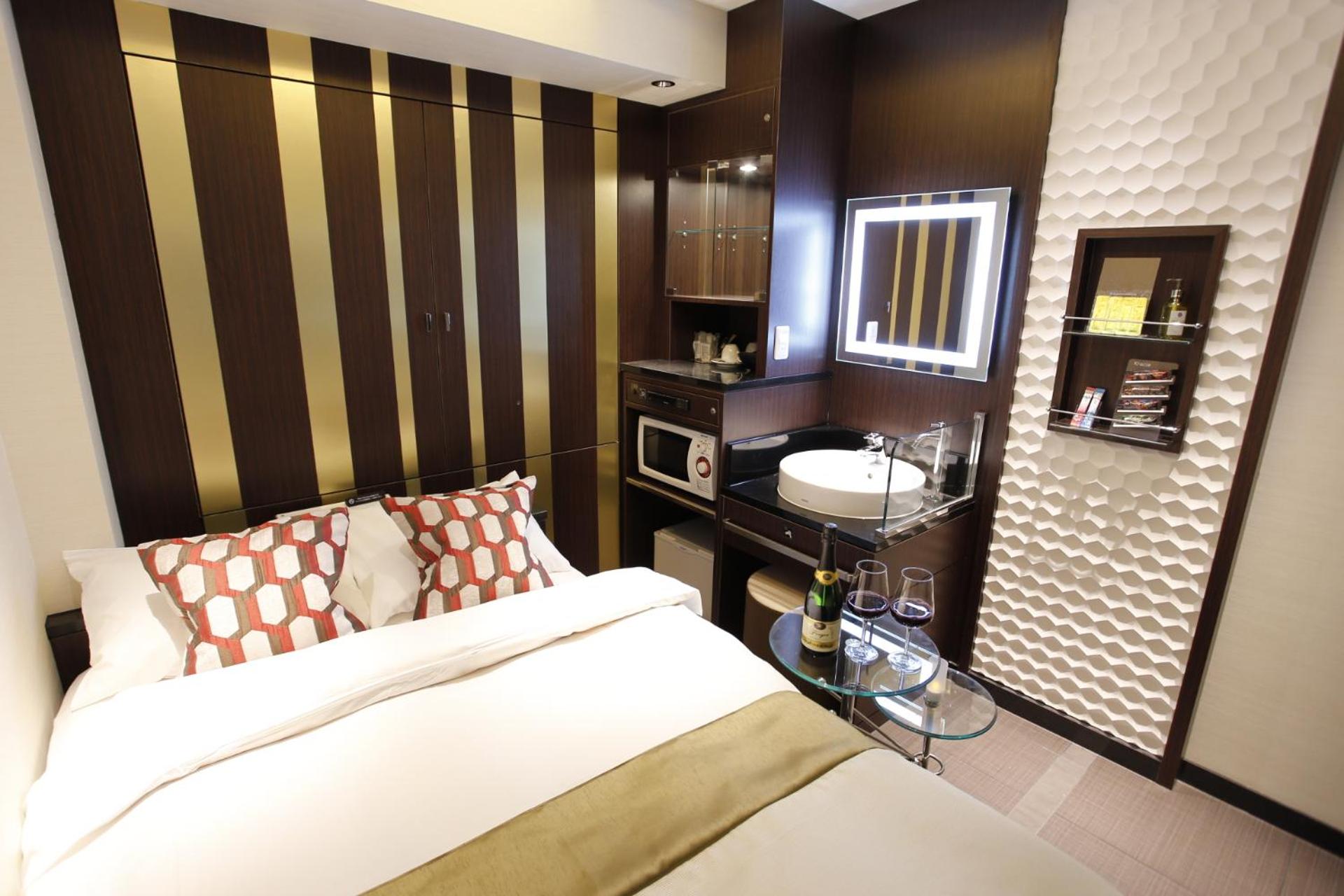 Small Double Room photo 1