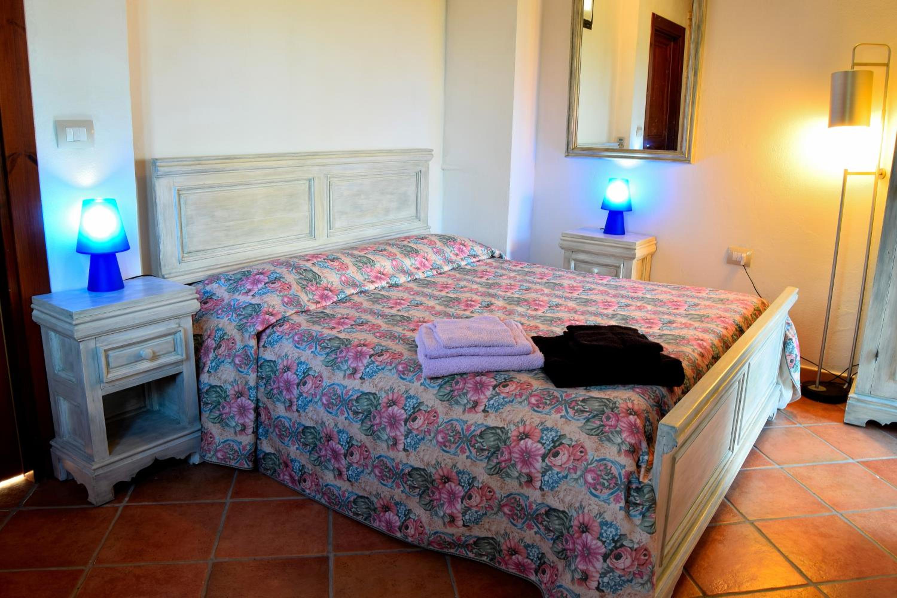 Double Room with Private Bathroom photo 1