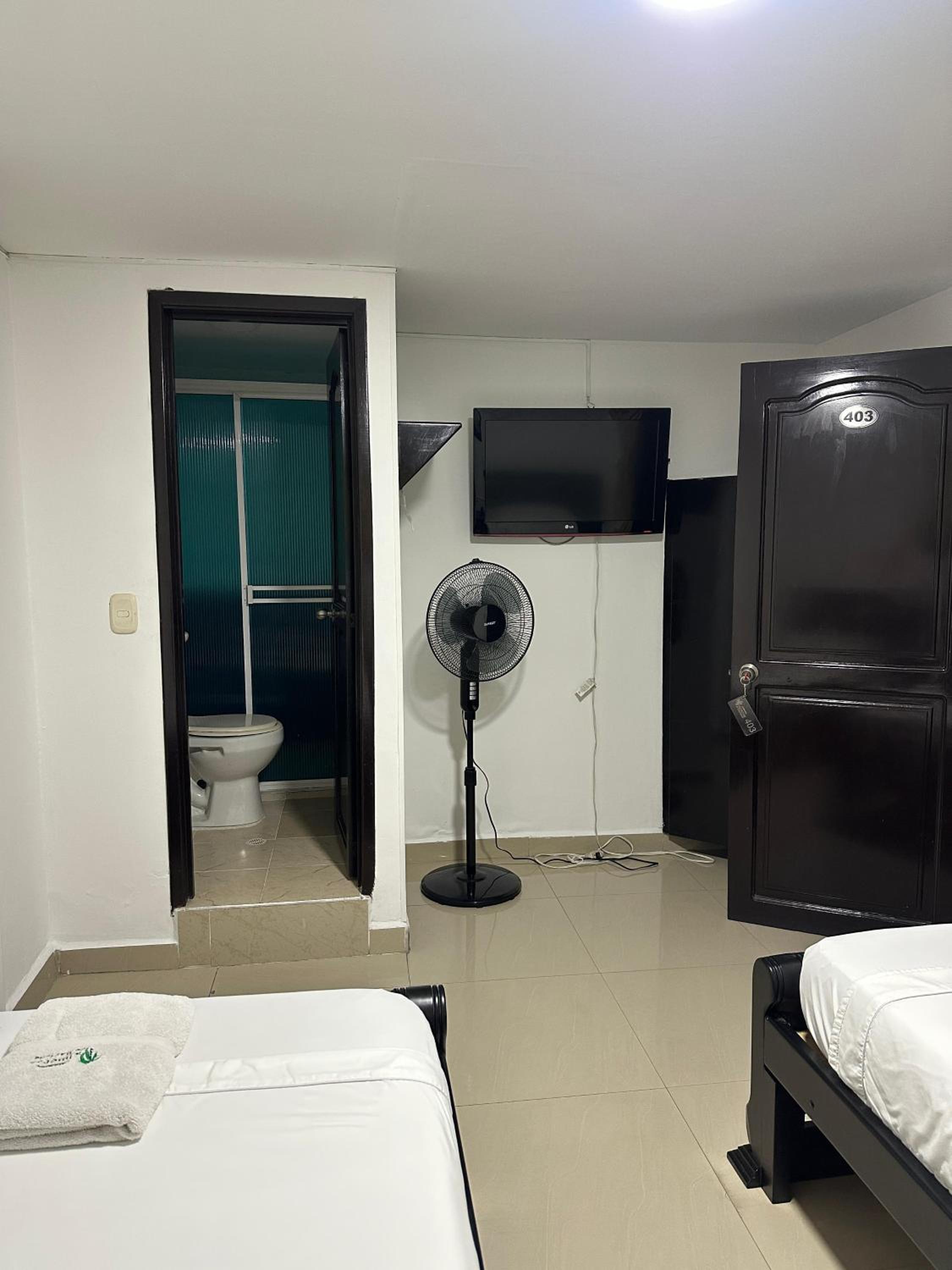 Twin Room photo 2