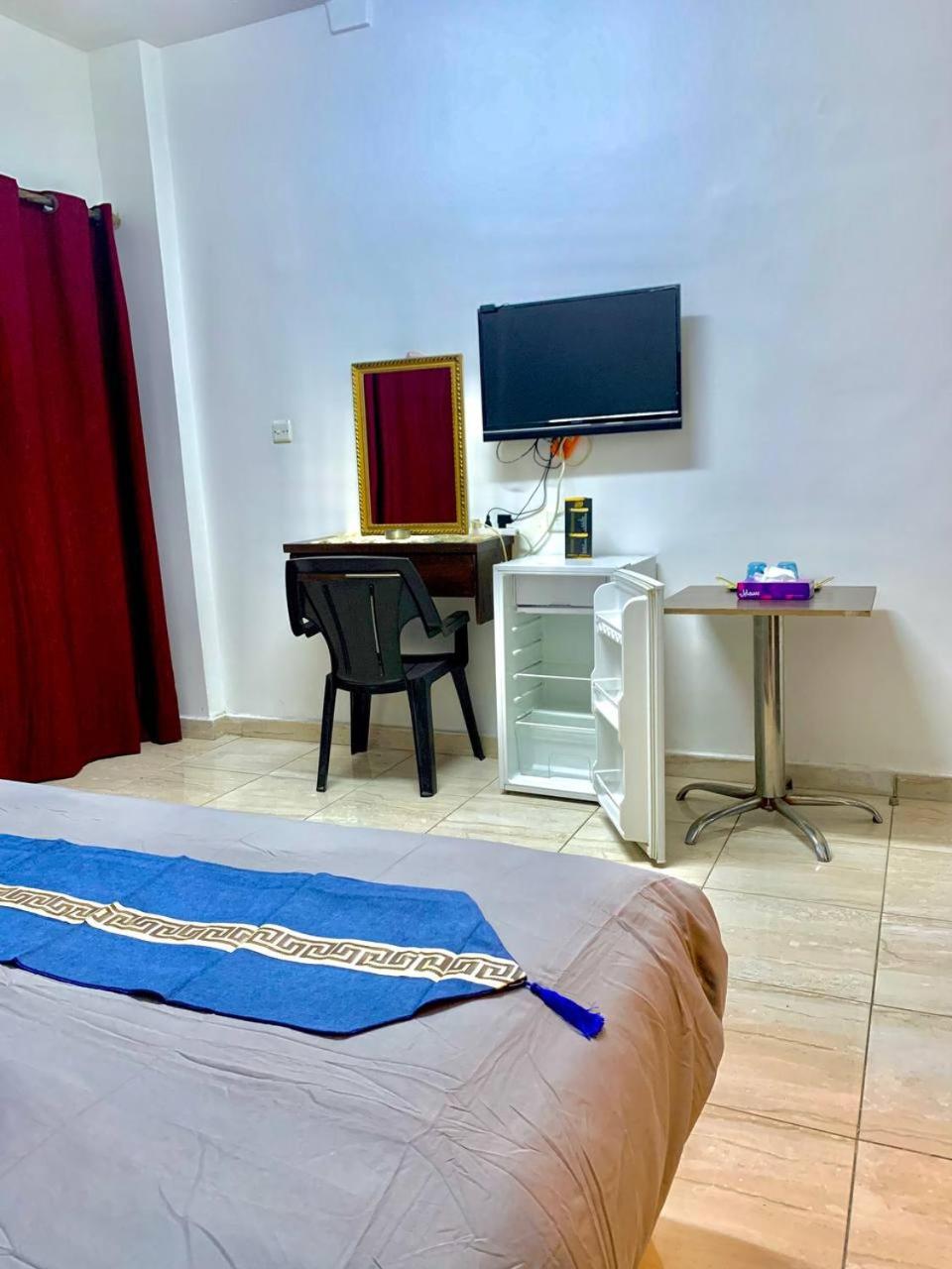 Deluxe Double Room with Balcony photo 3