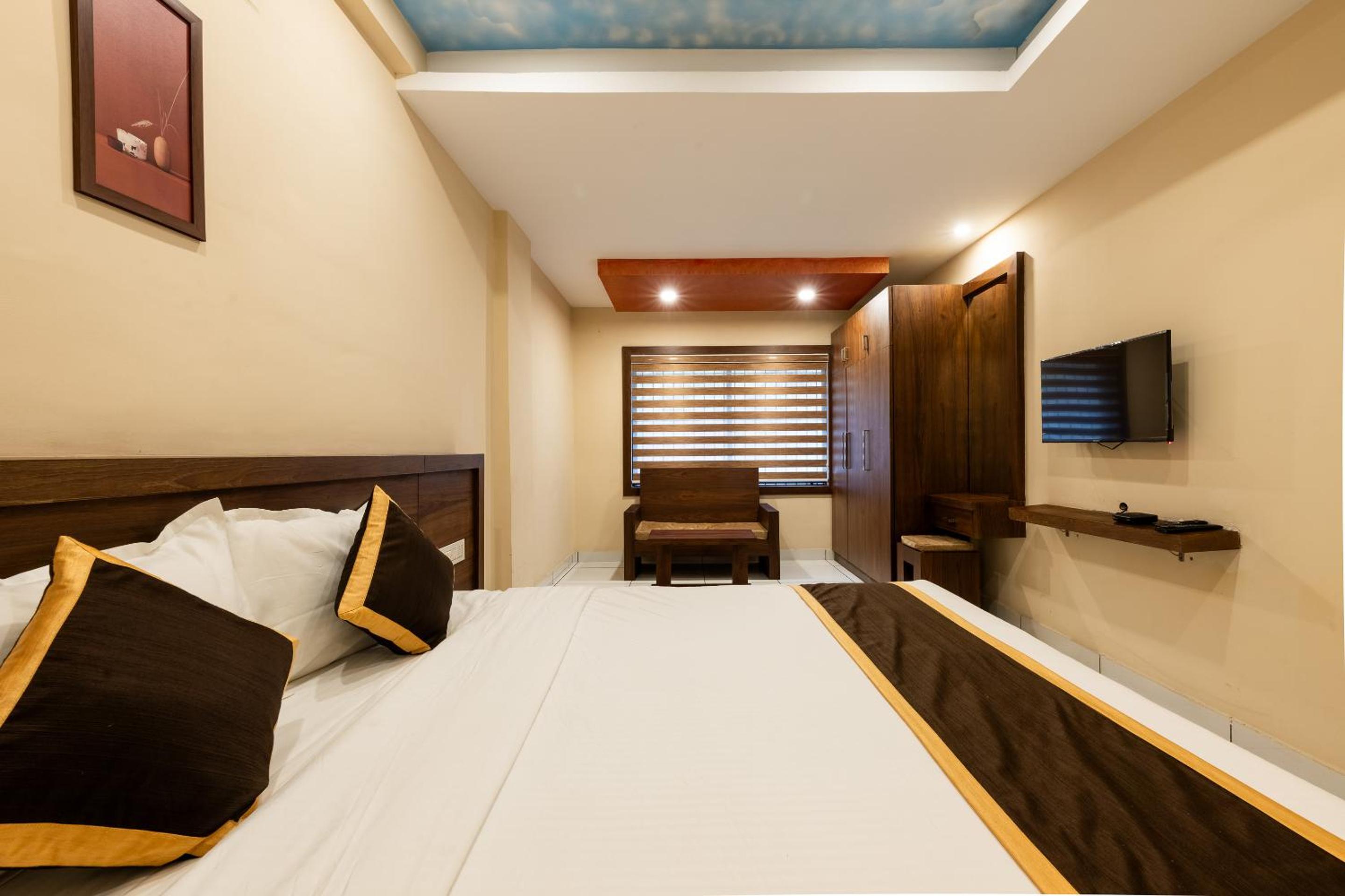 Budget Double Room photo 3