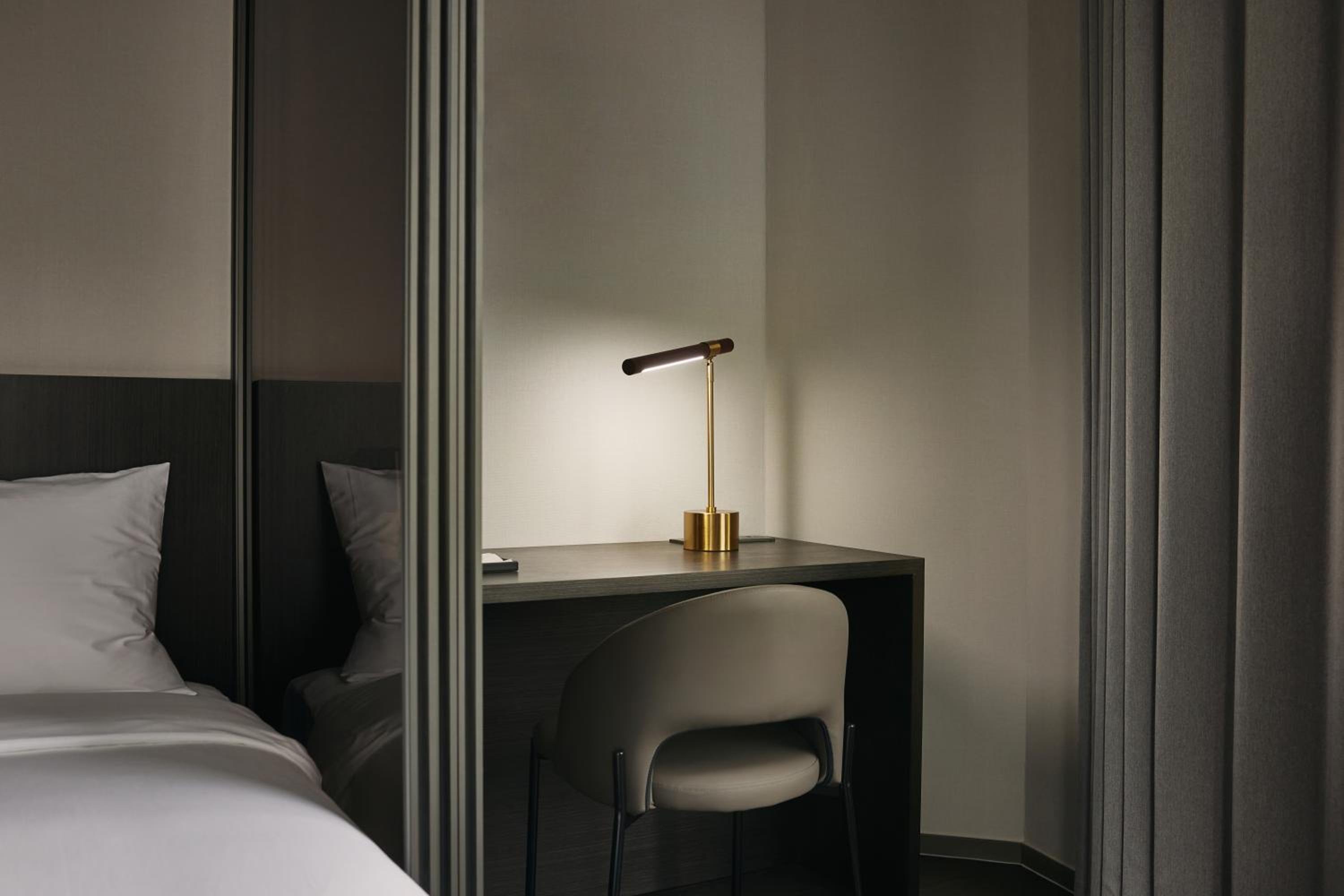 Deluxe Double - 24H Stay(Check out 15PM) - Photo 4