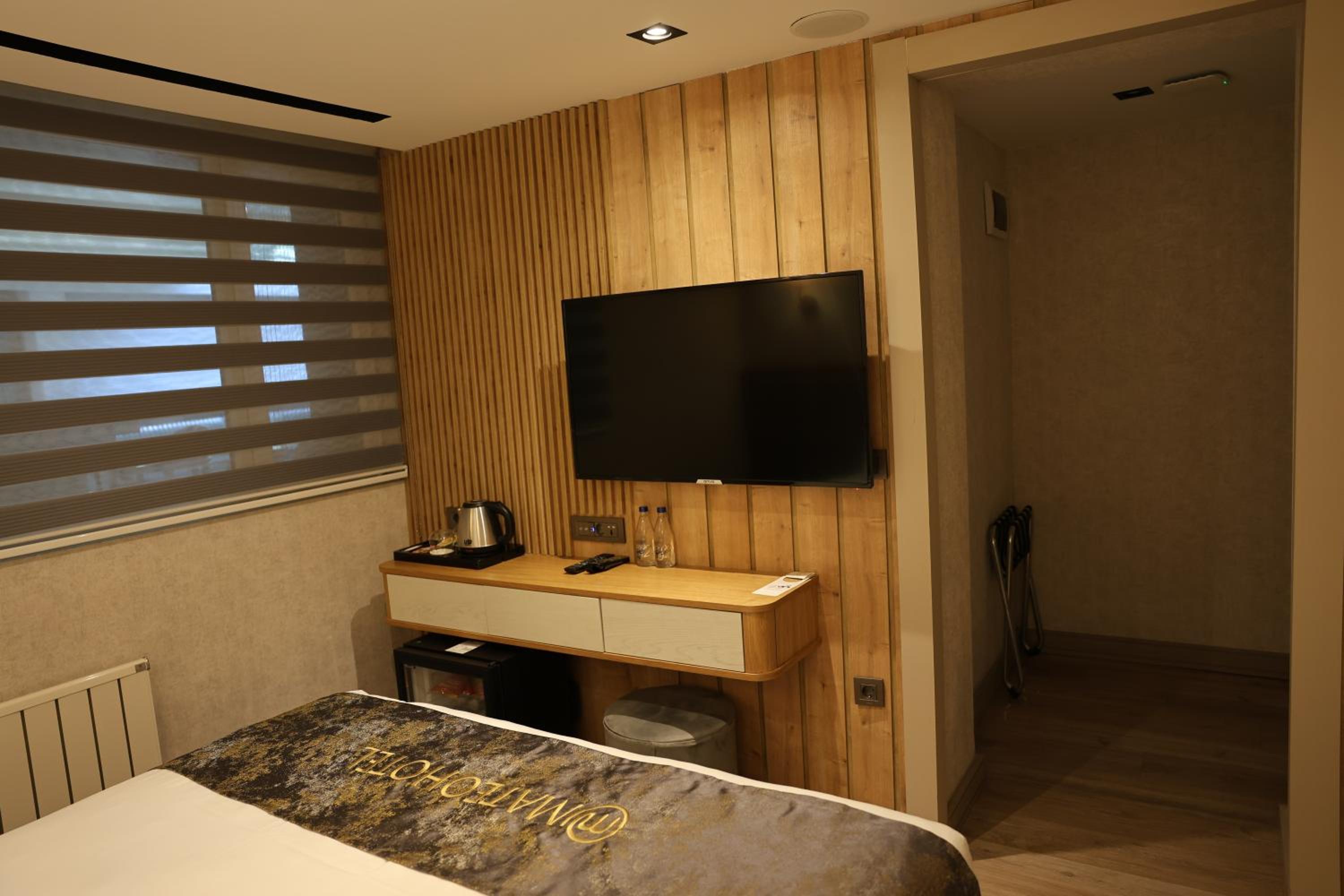 Economy Double Room photo 3
