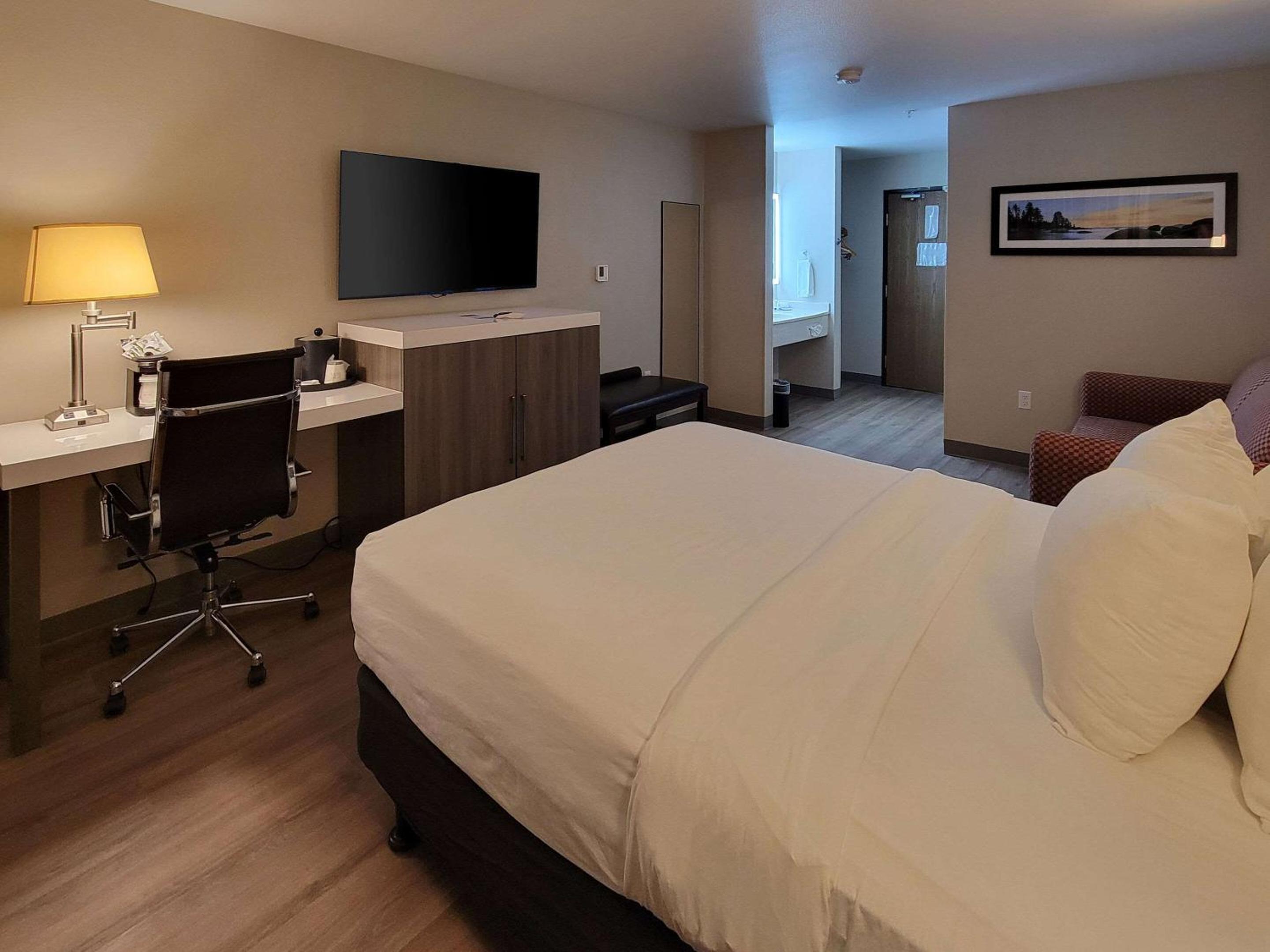King Room - Non Smoking - Photo 1