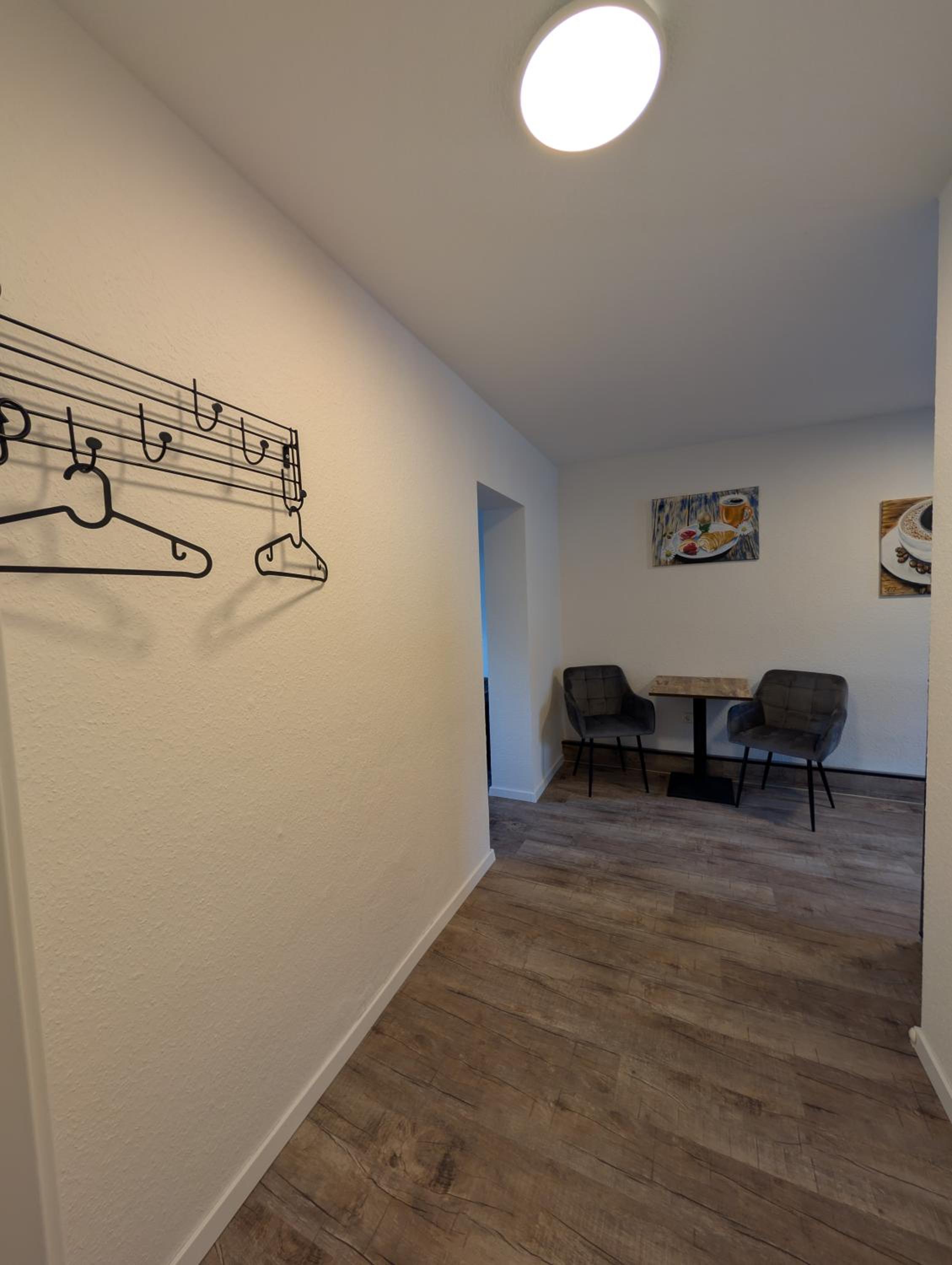 Apartment photo 2