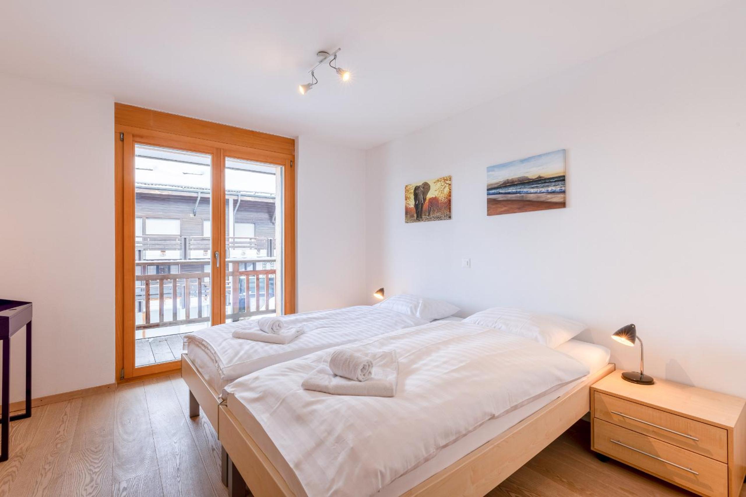 Apartment With Mountain View photo 3