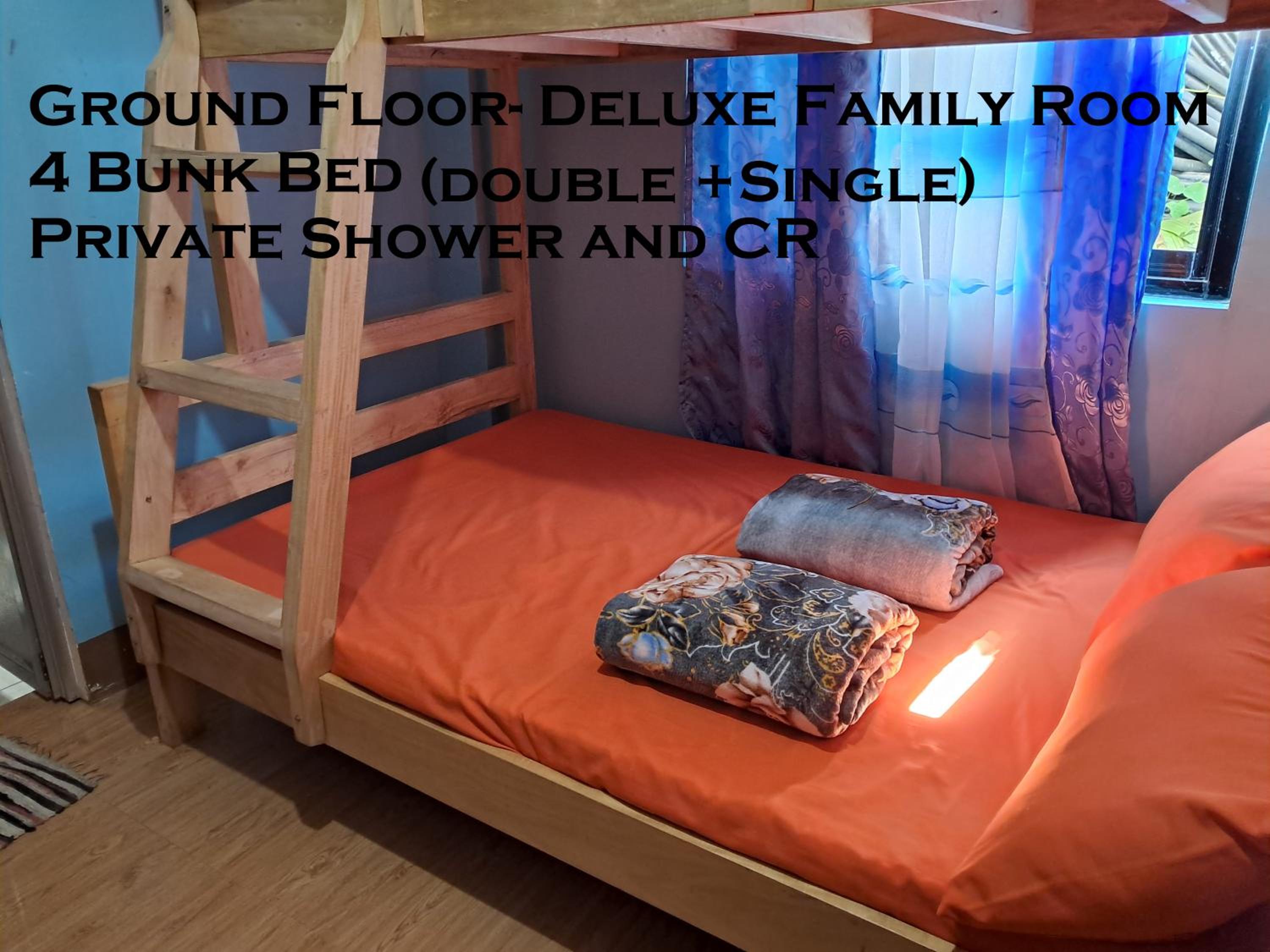 Deluxe Family Room photo 2