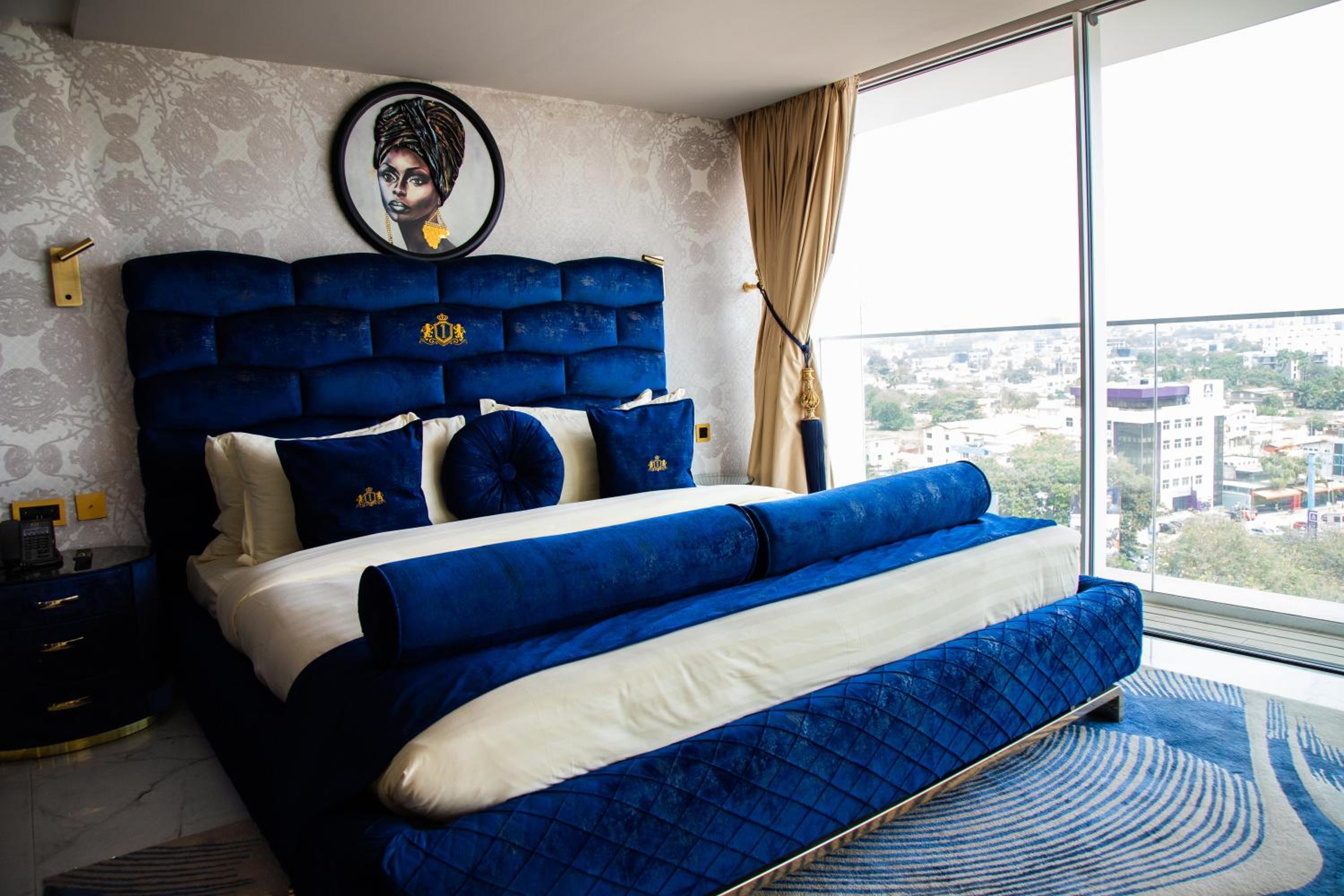 King Suite - Photo 8