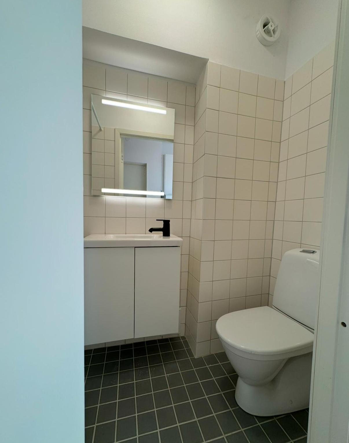 Deluxe Double Room with Shower