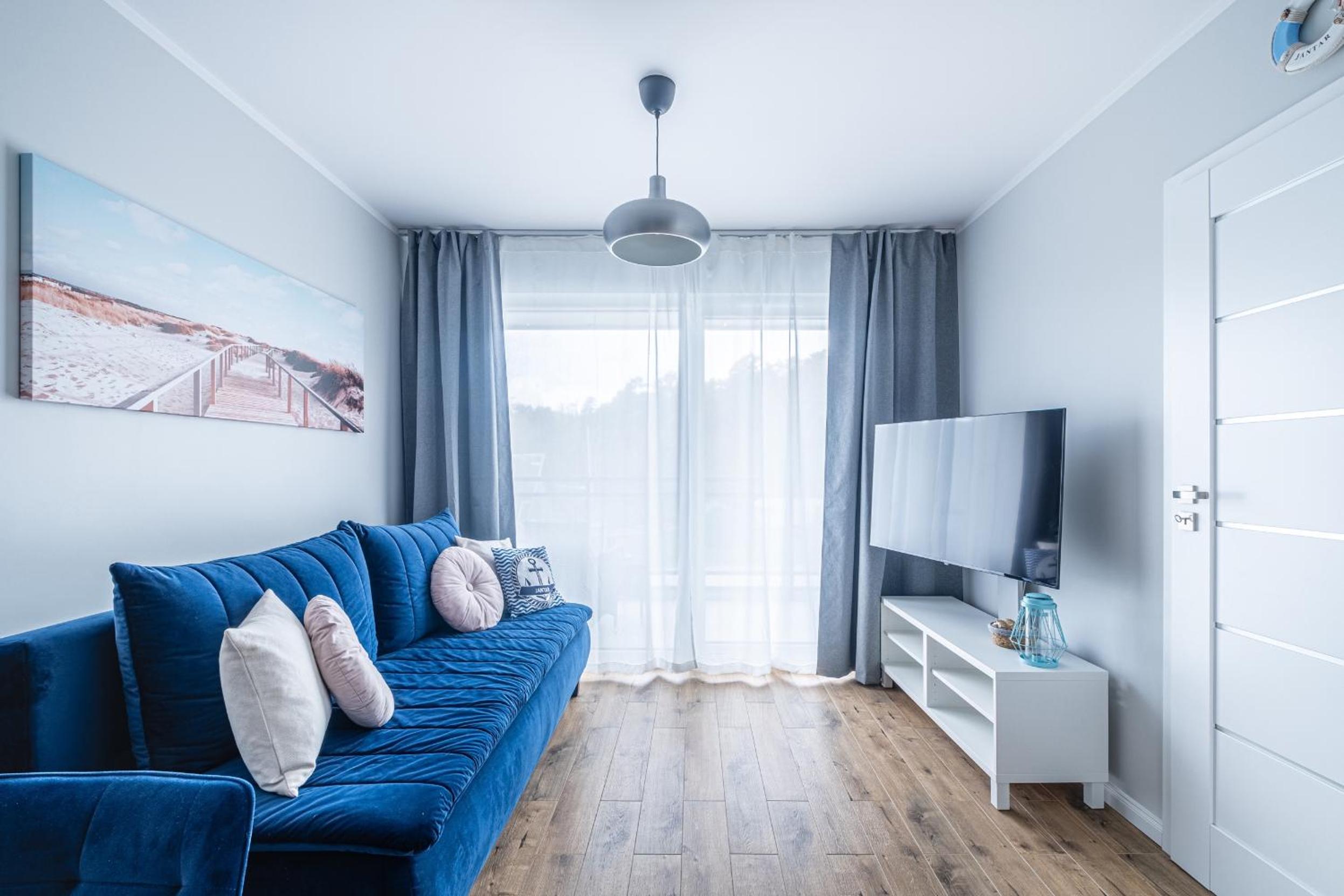 One-Bedroom Apartment photo 1