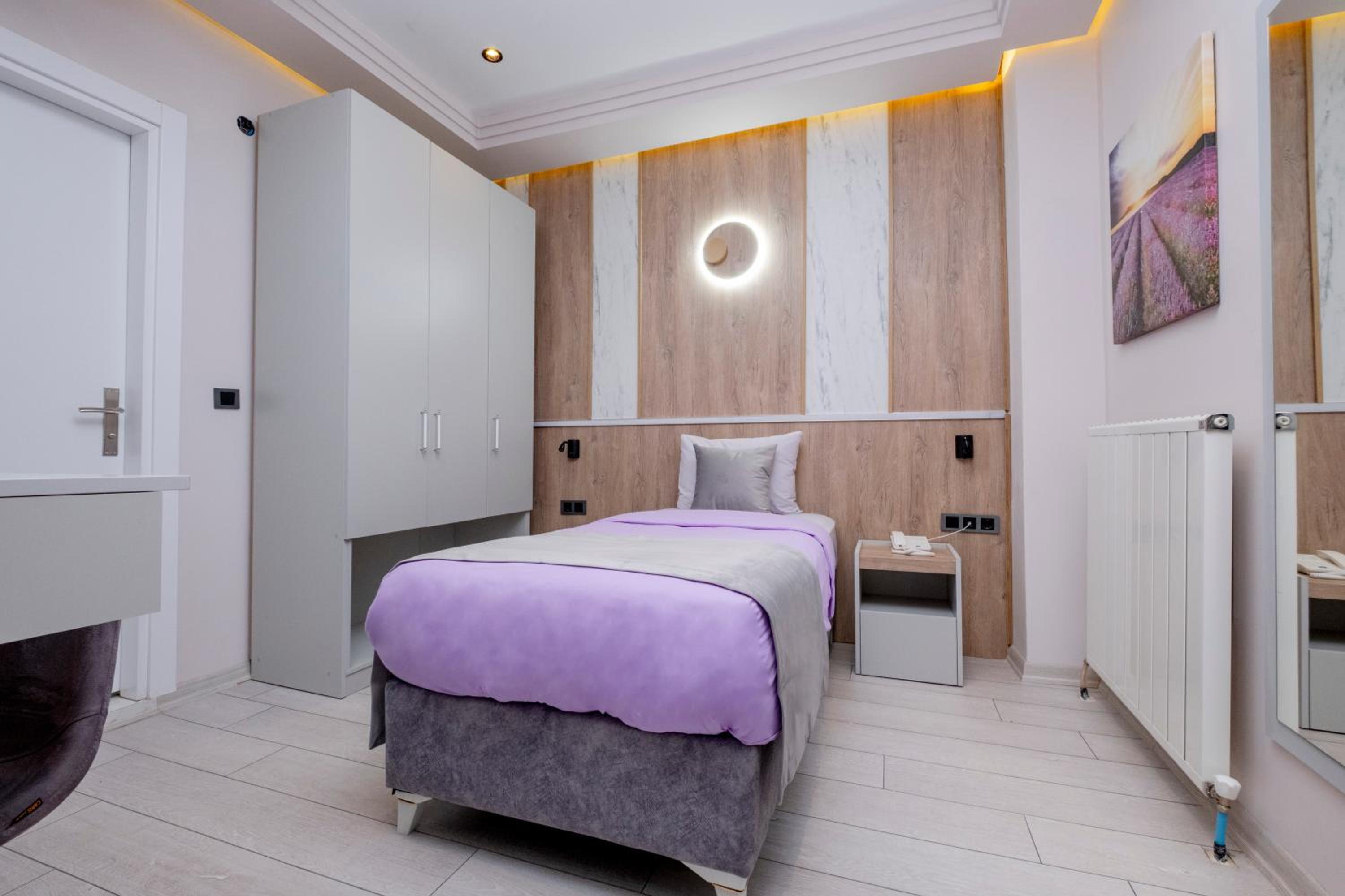 Budget Single Room