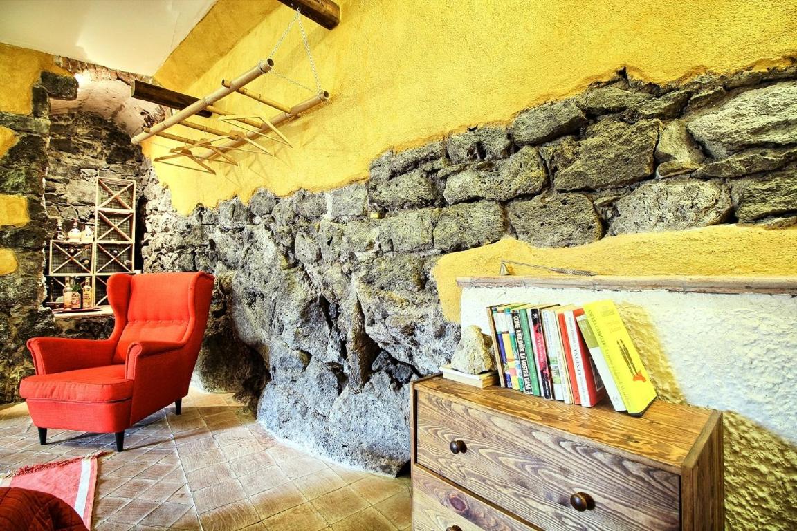 One-Bedroom House - Photo 14