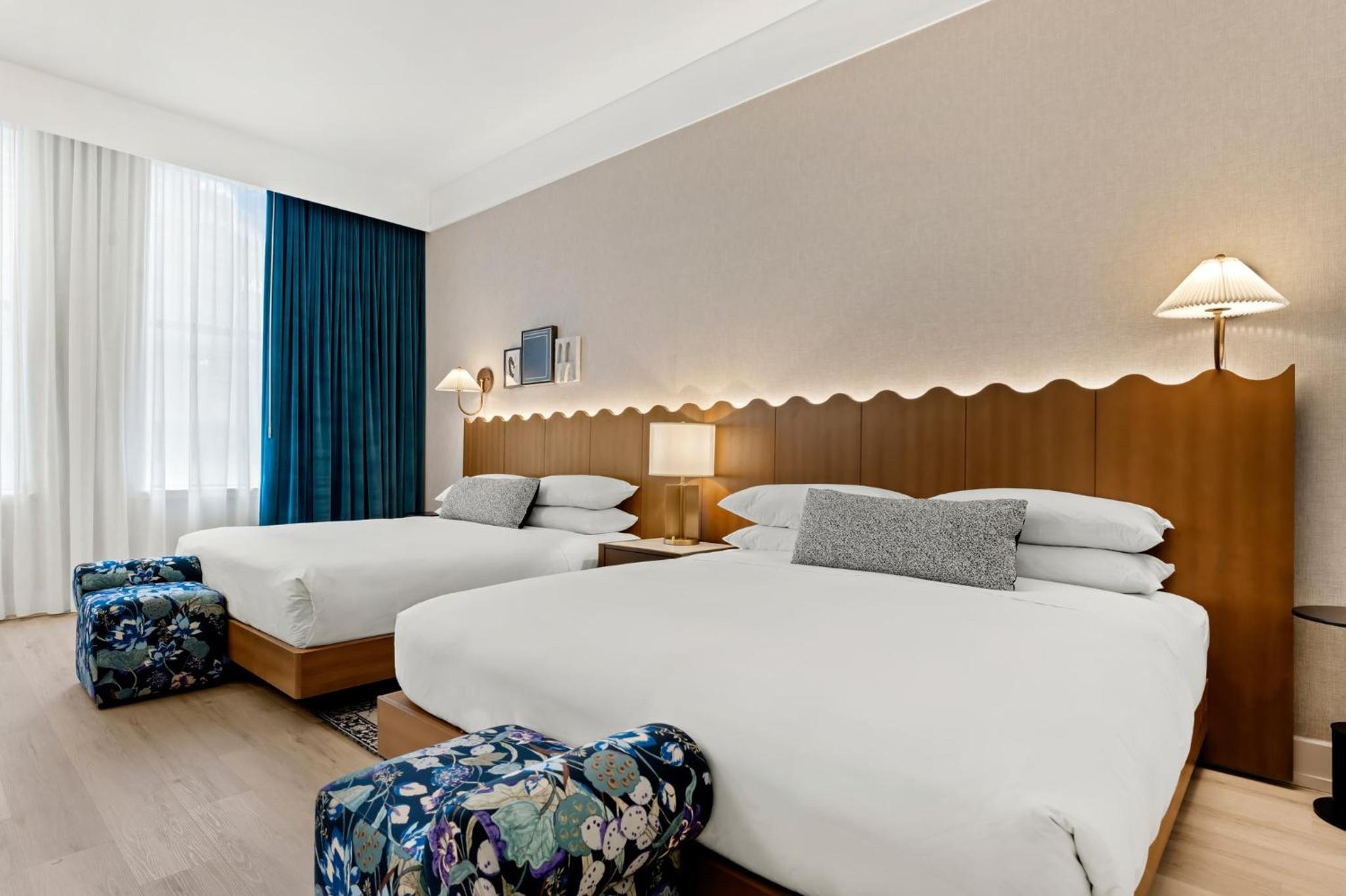 Standard King Room with Two King Beds - Photo 3