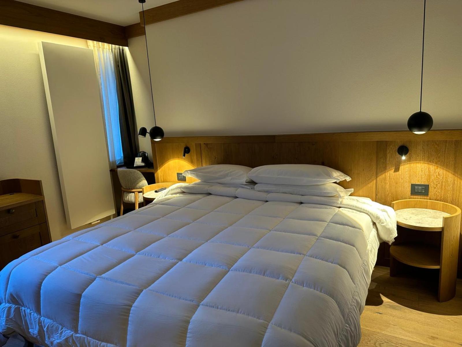 Double Room with Mountain View