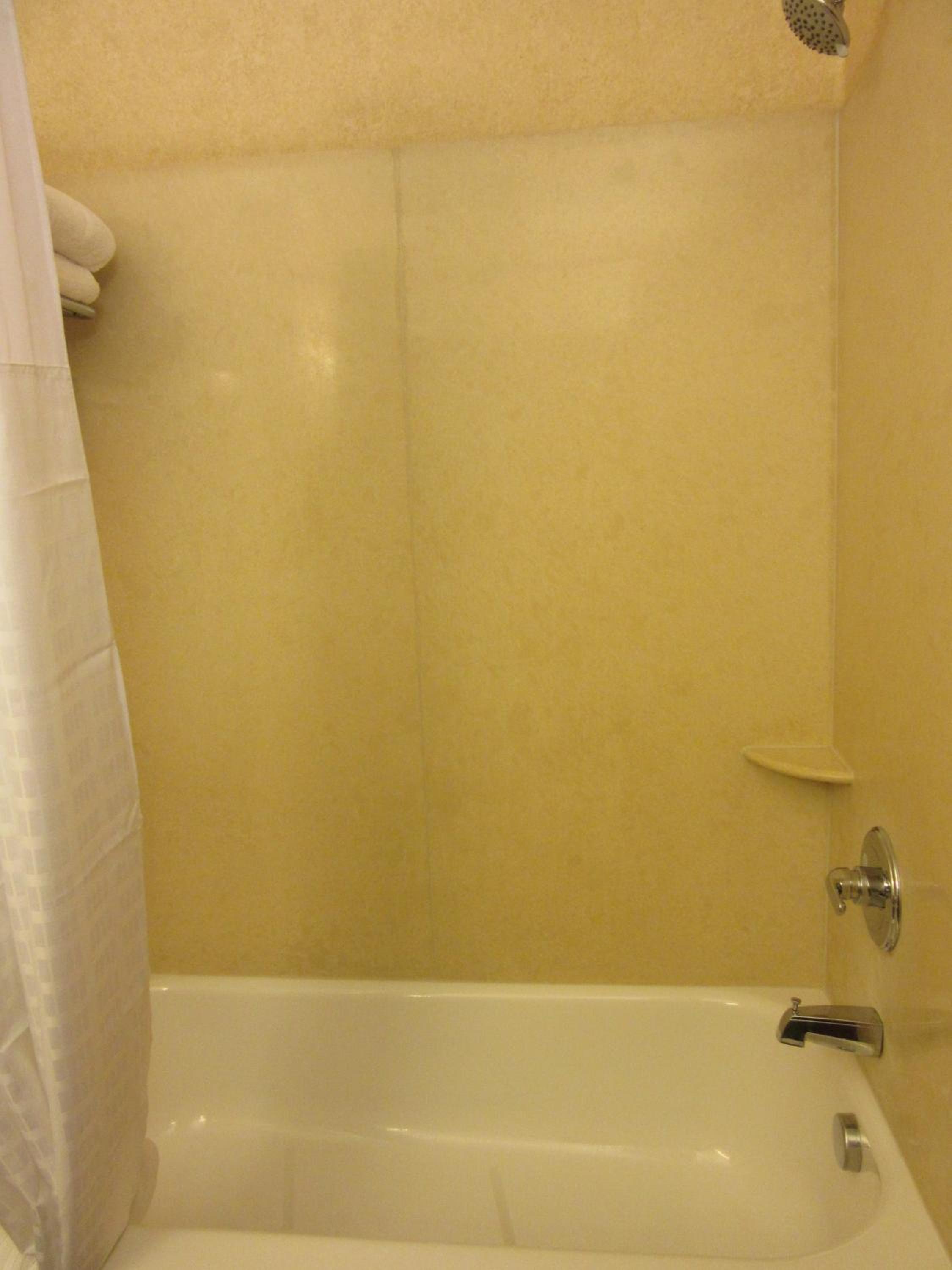 King Suite - Photo 6