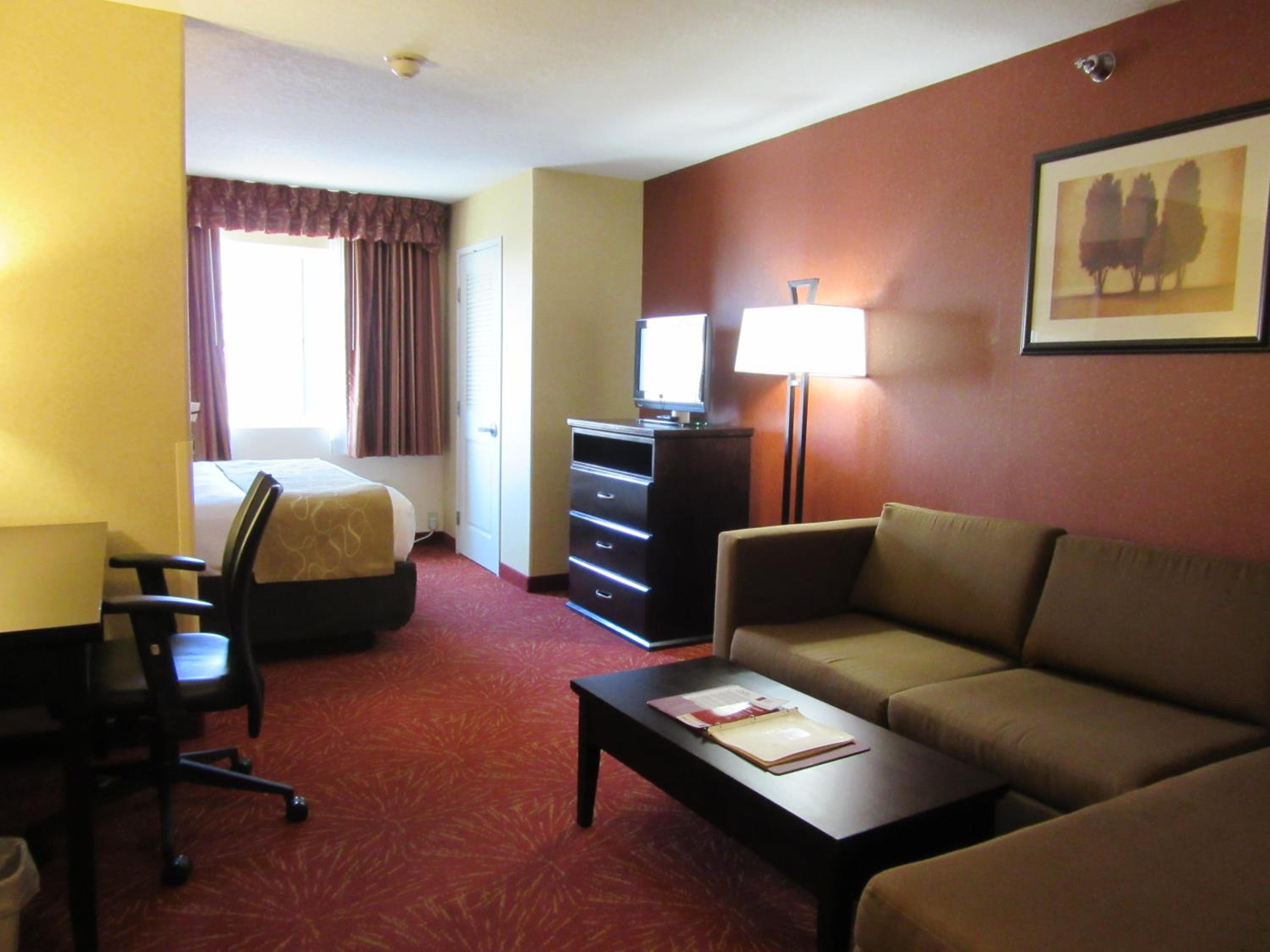 King Suite - Photo 5