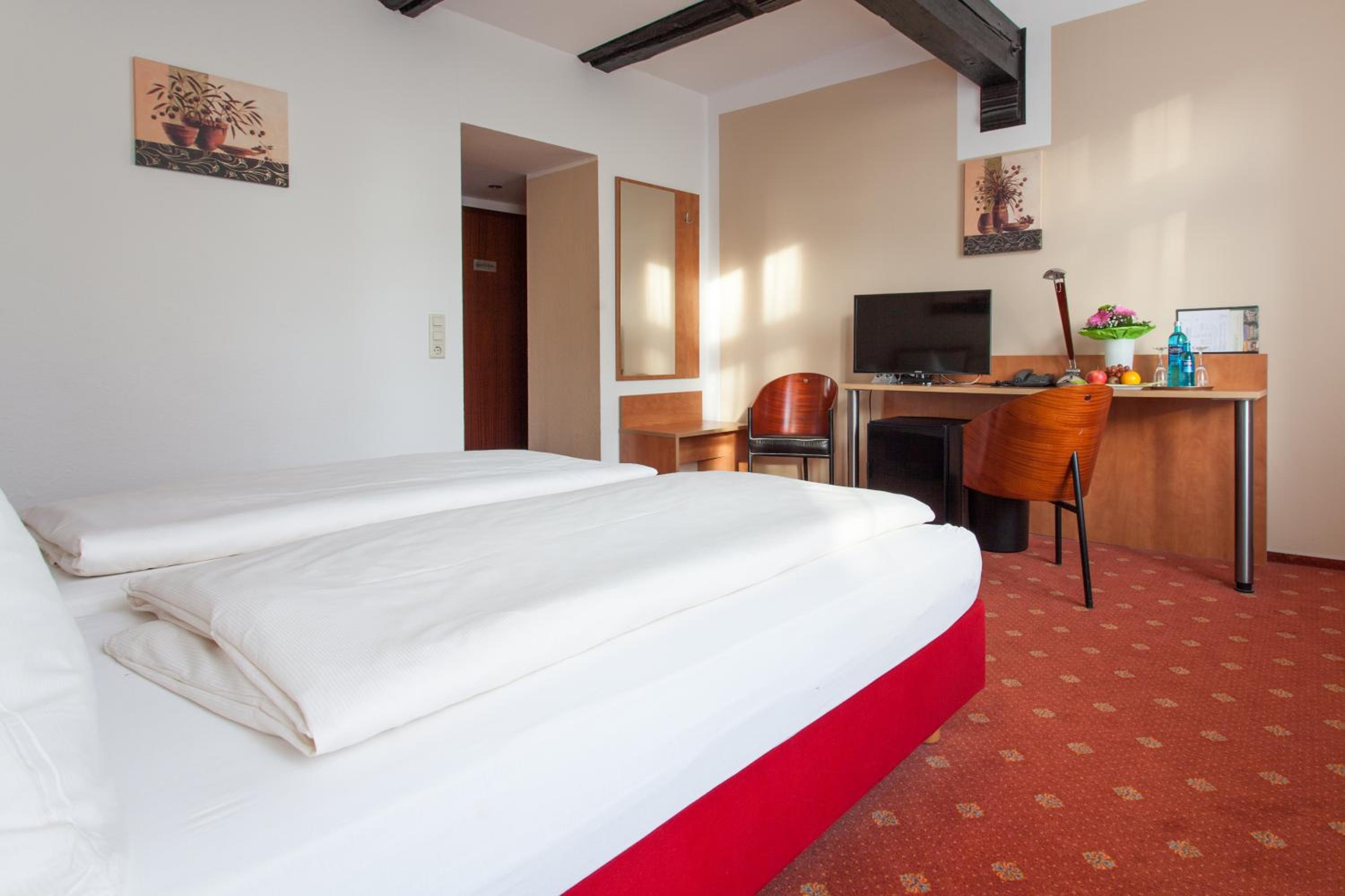 Comfort Single Room
