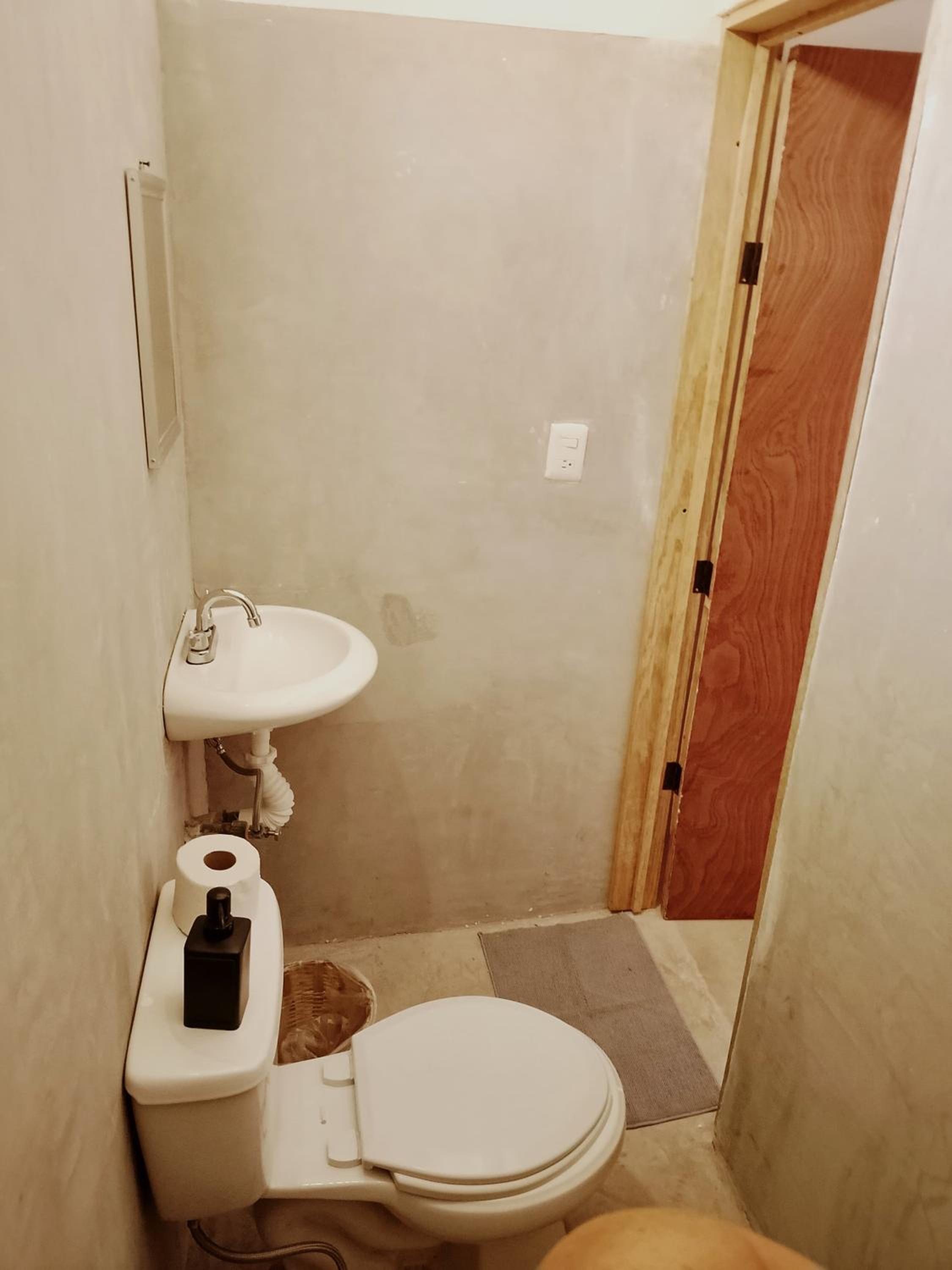 Double Room with Private Bathroom photo 2