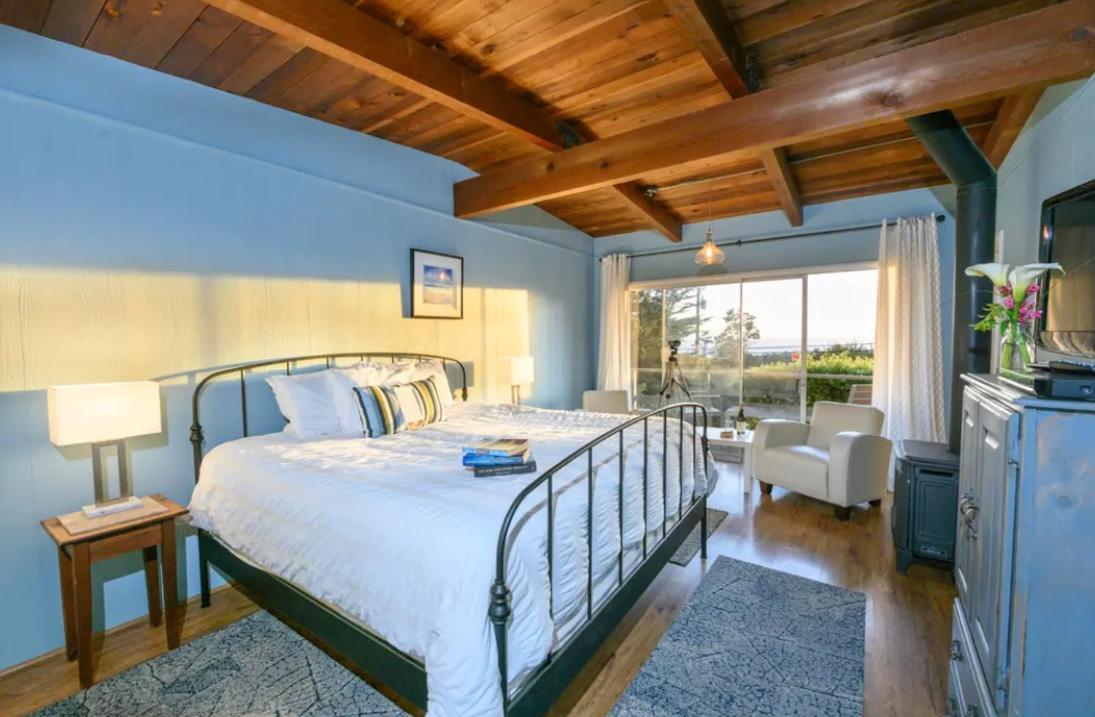 King Room with Sea View - Photo 3