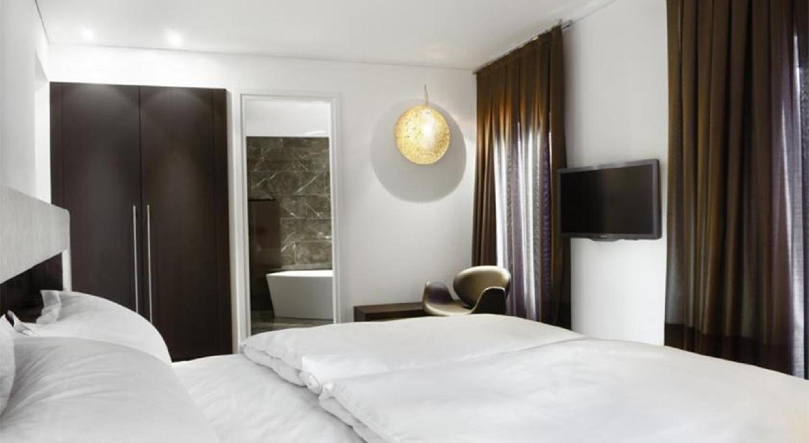 Junior Suite - Photo 1