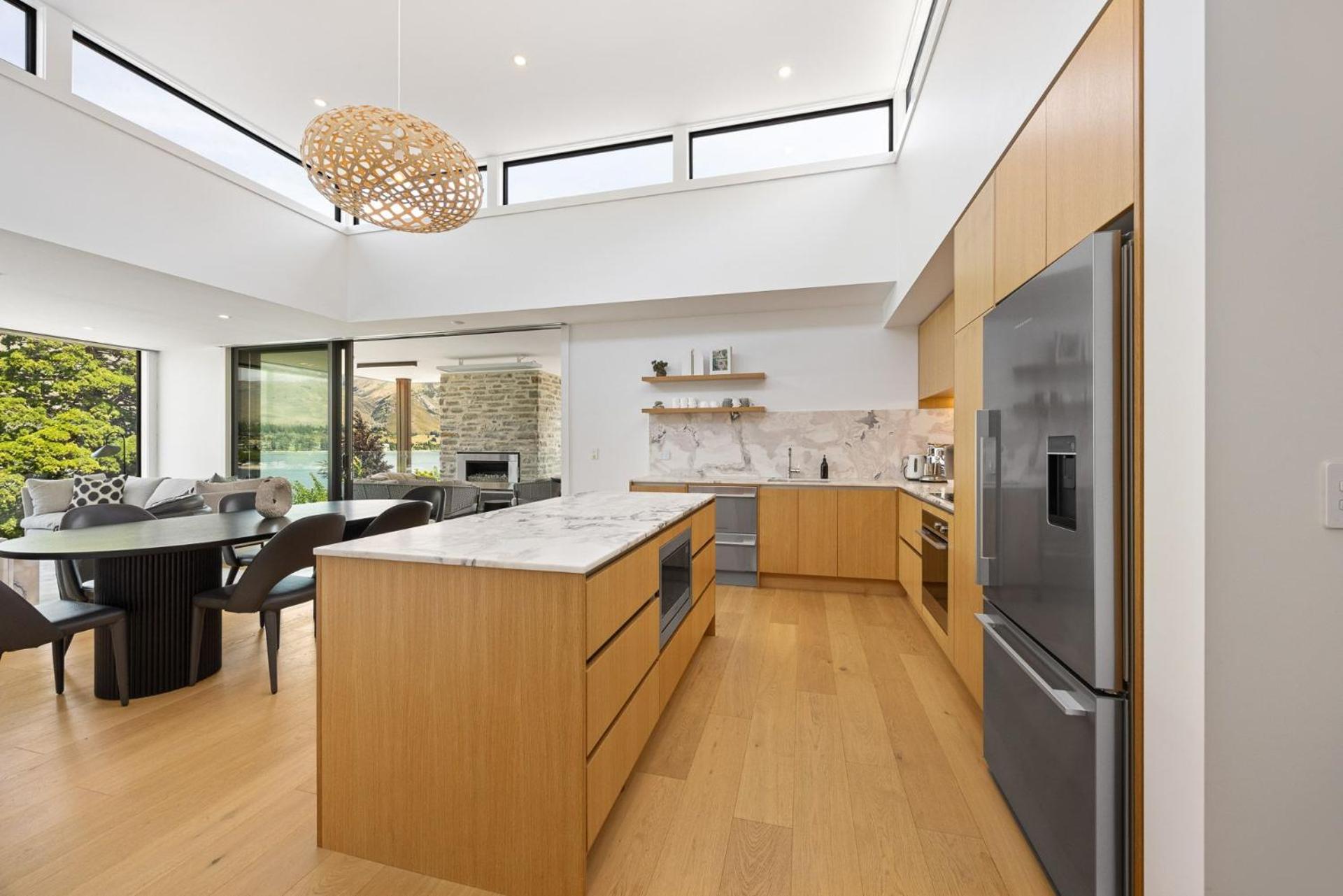 Deluxe Two-Bedroom Penthouse Apartment