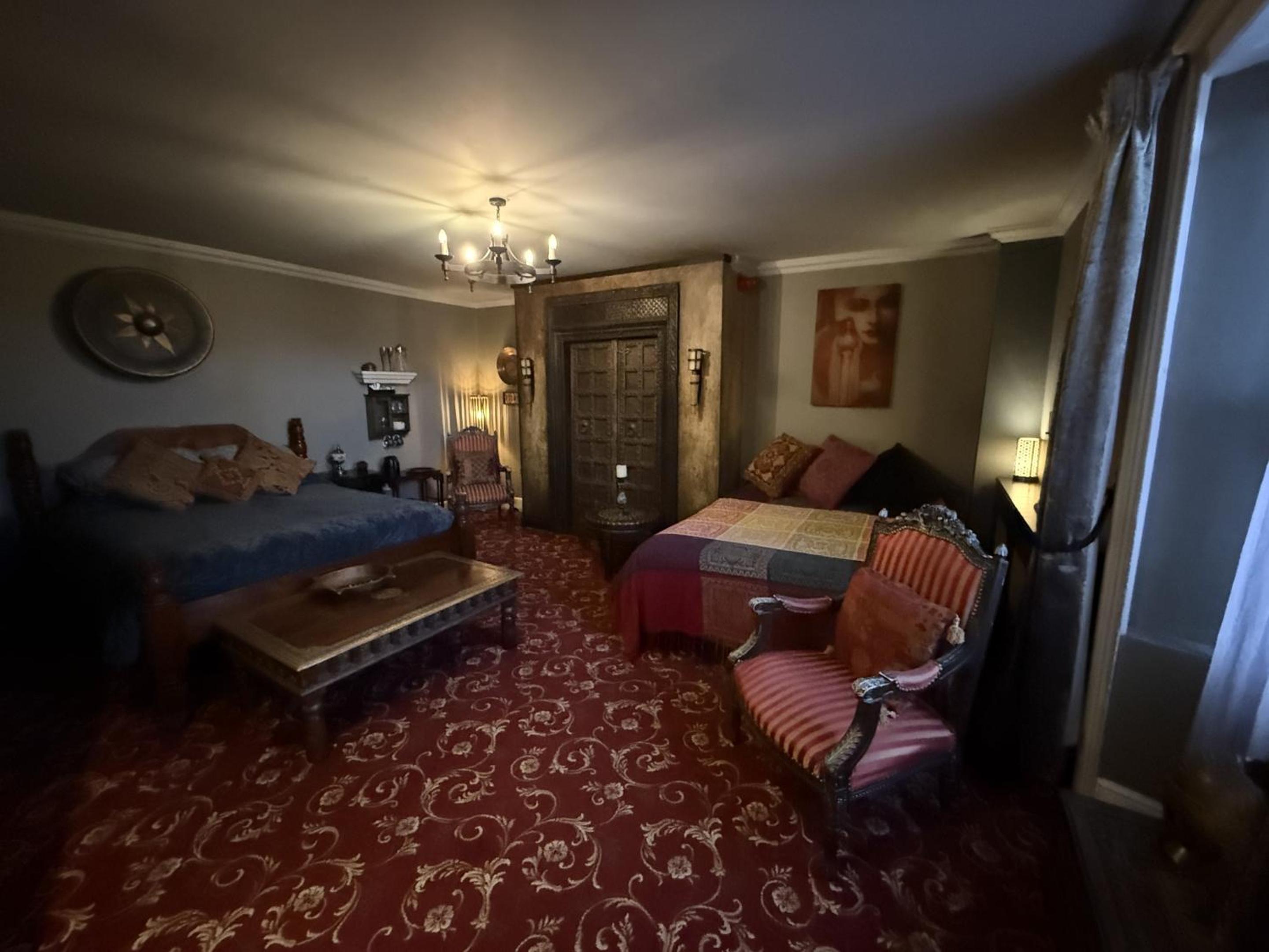 Deluxe Double or Twin Room with Garden View