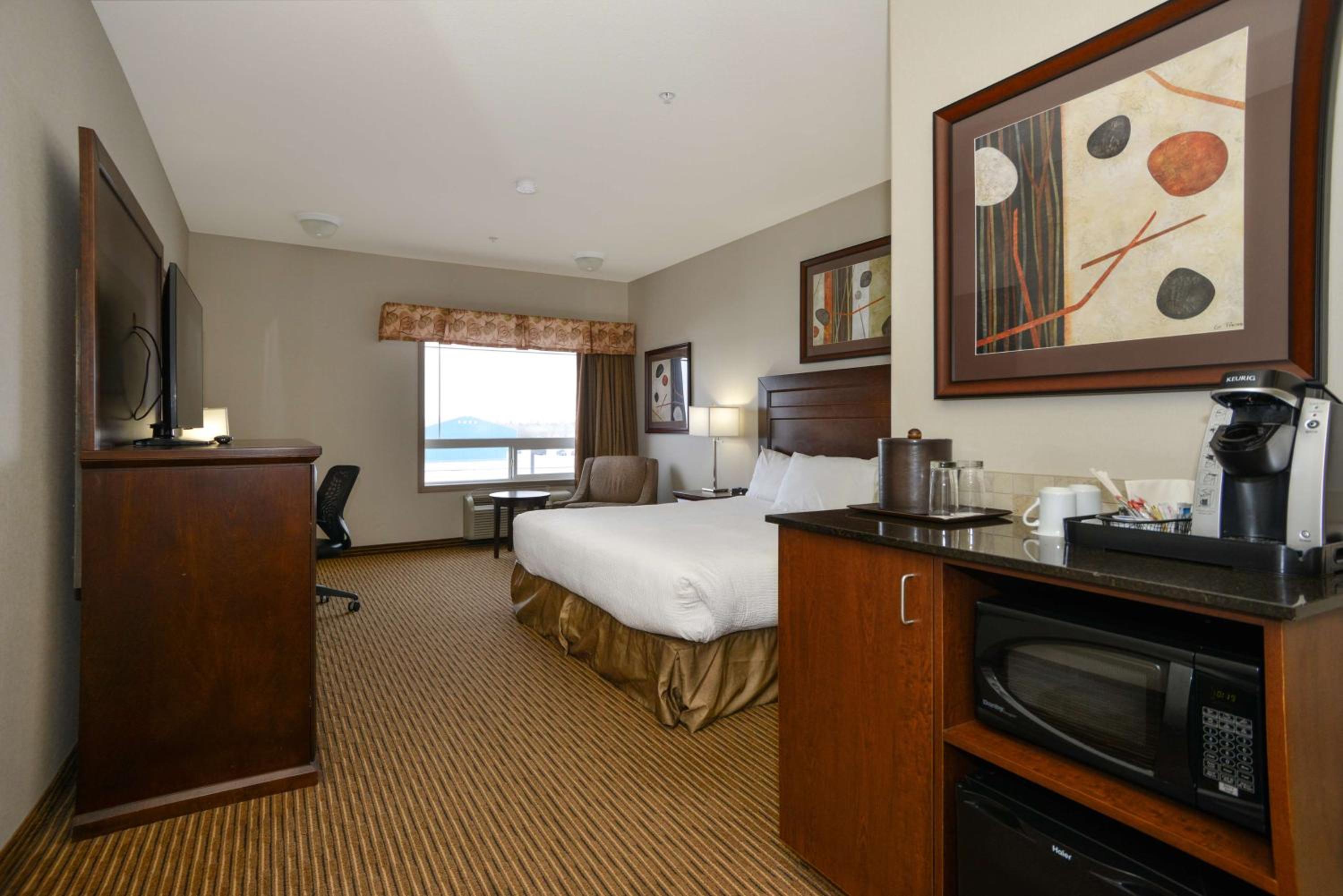 Standard King Room photo 2