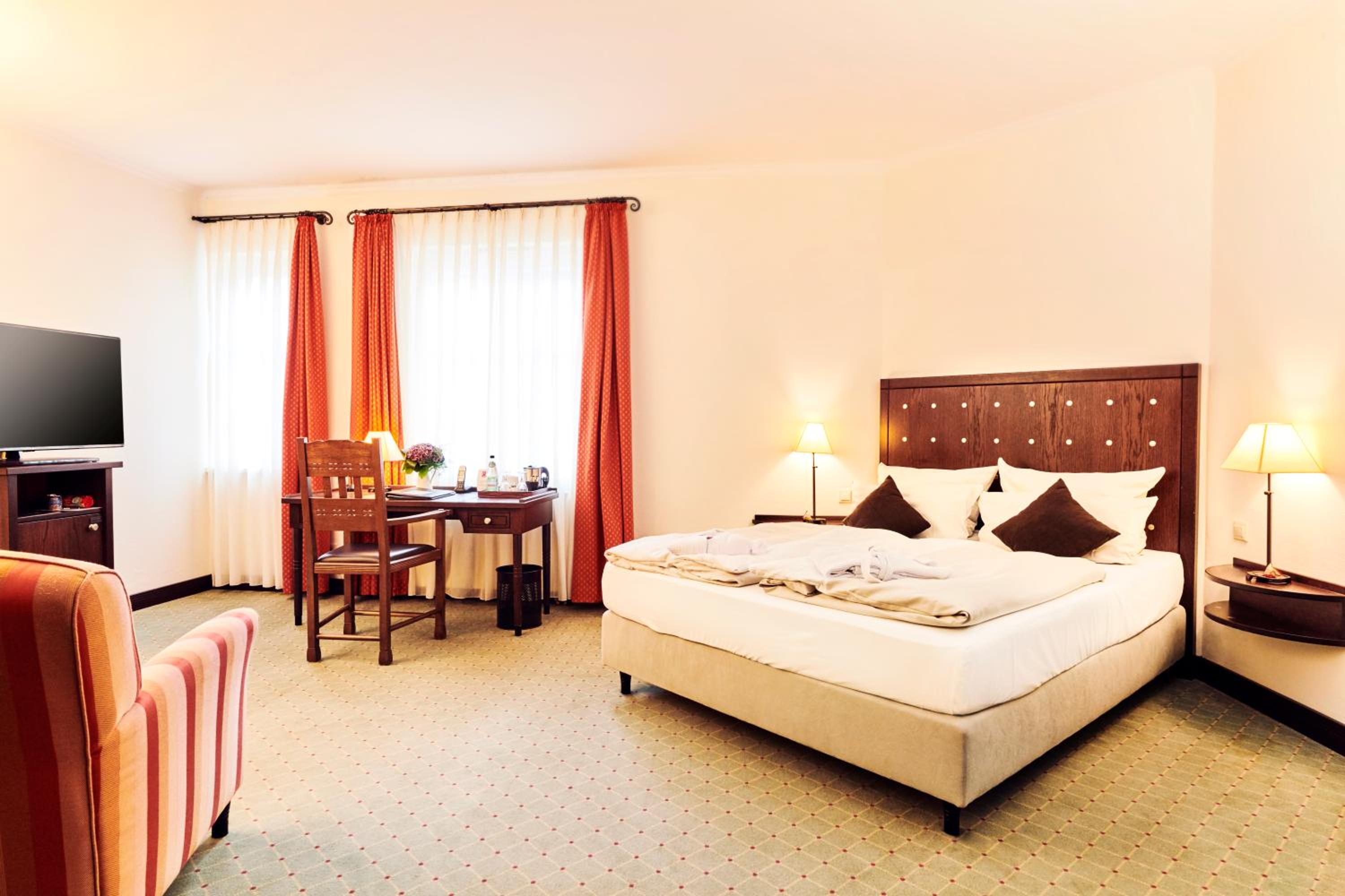 Standard Double Room - Photo 2