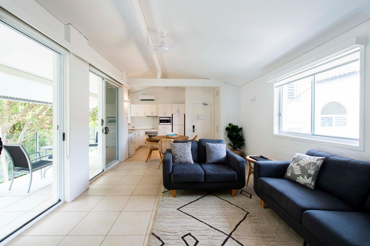 One-Bedroom Apartment with Park View