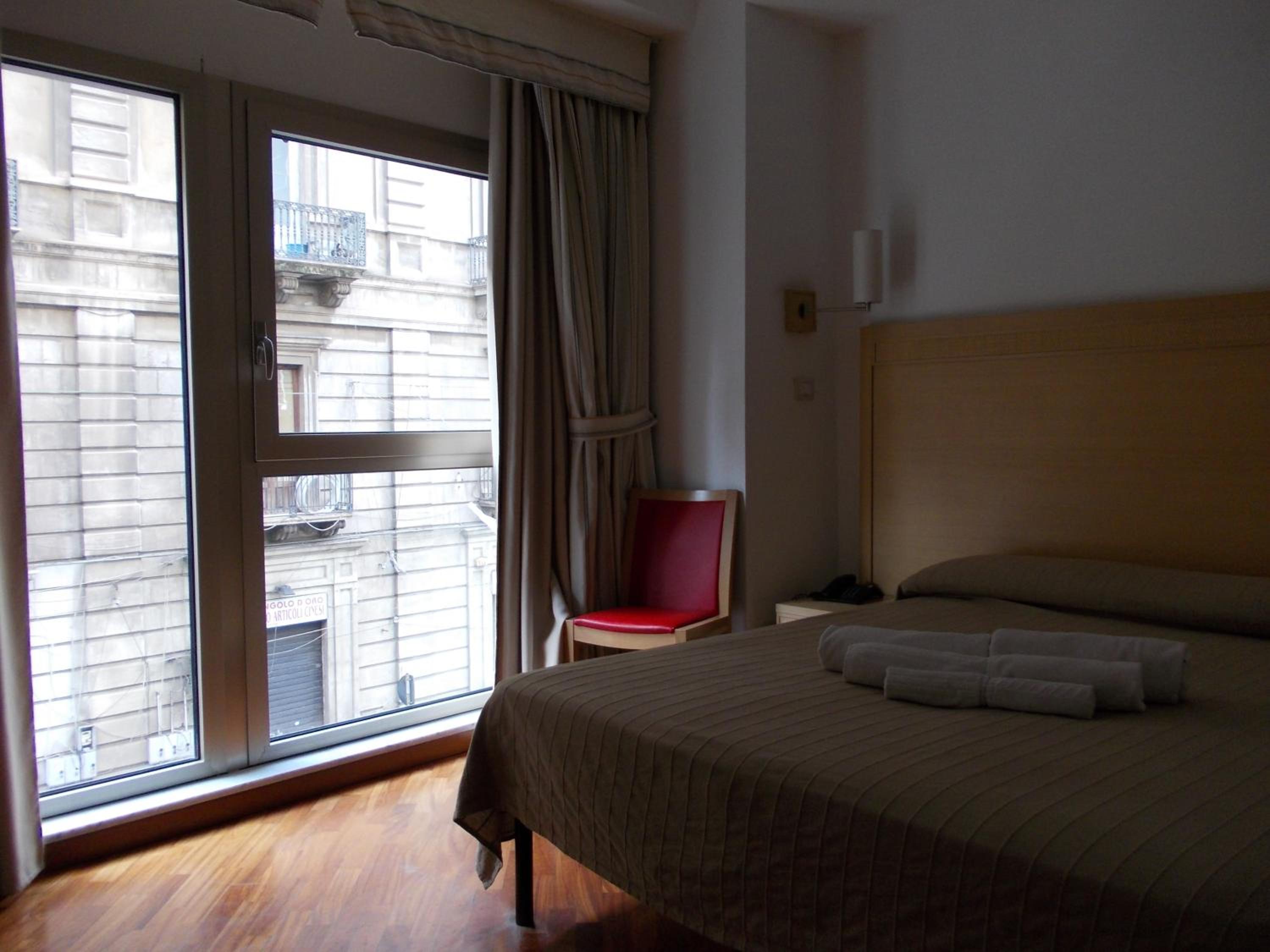 Double or Twin Room - Photo 2