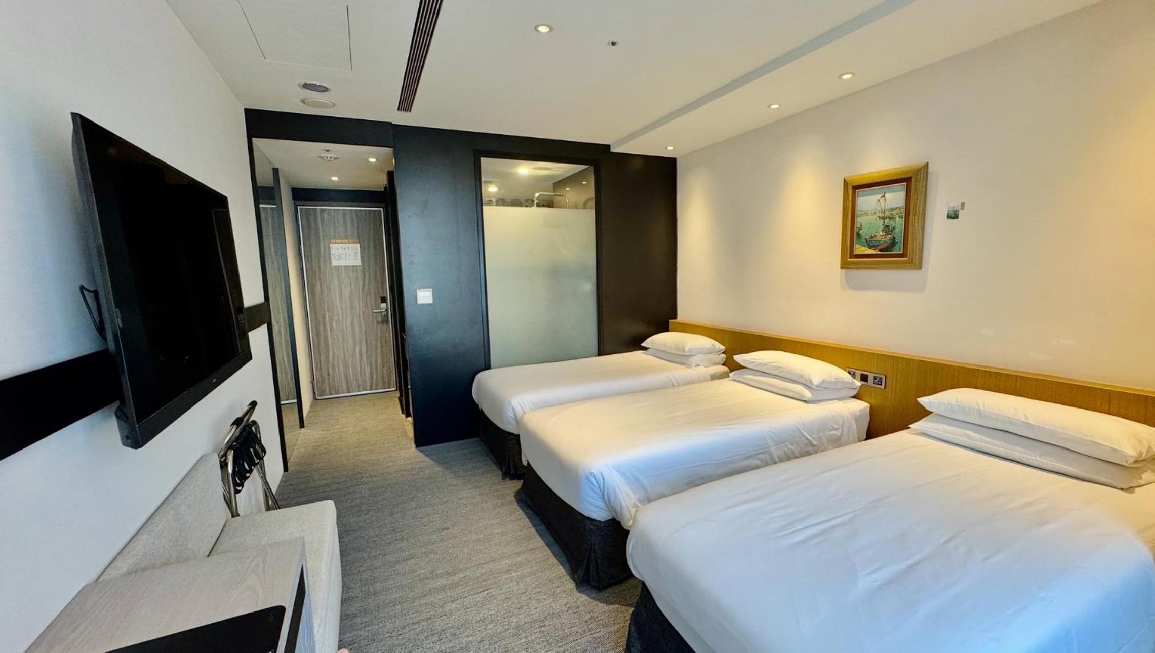 Comfort Triple Room