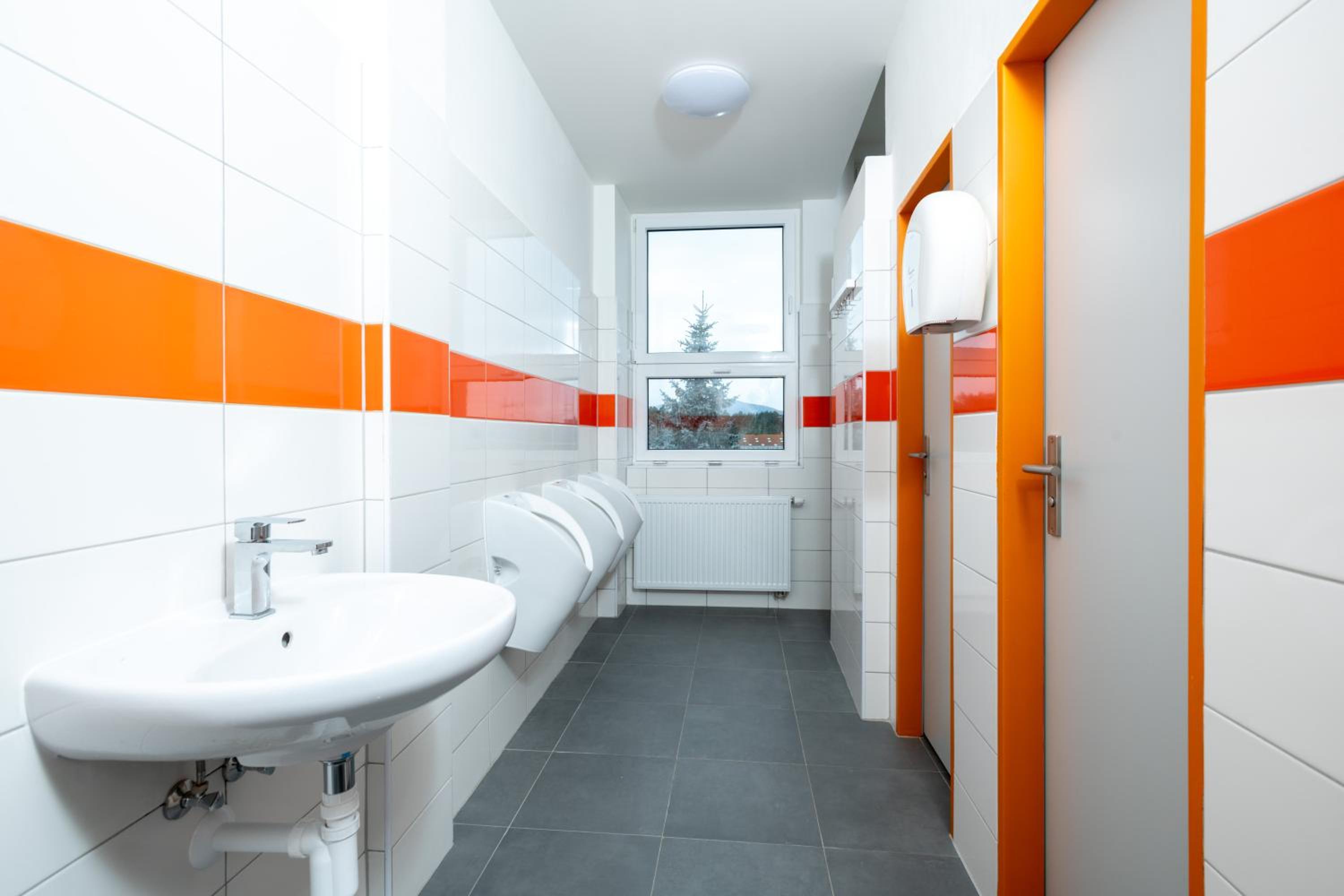 Triple Room with Shared Bathroom photo 2