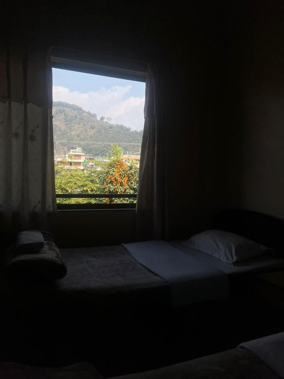 Basic Triple Room photo 3