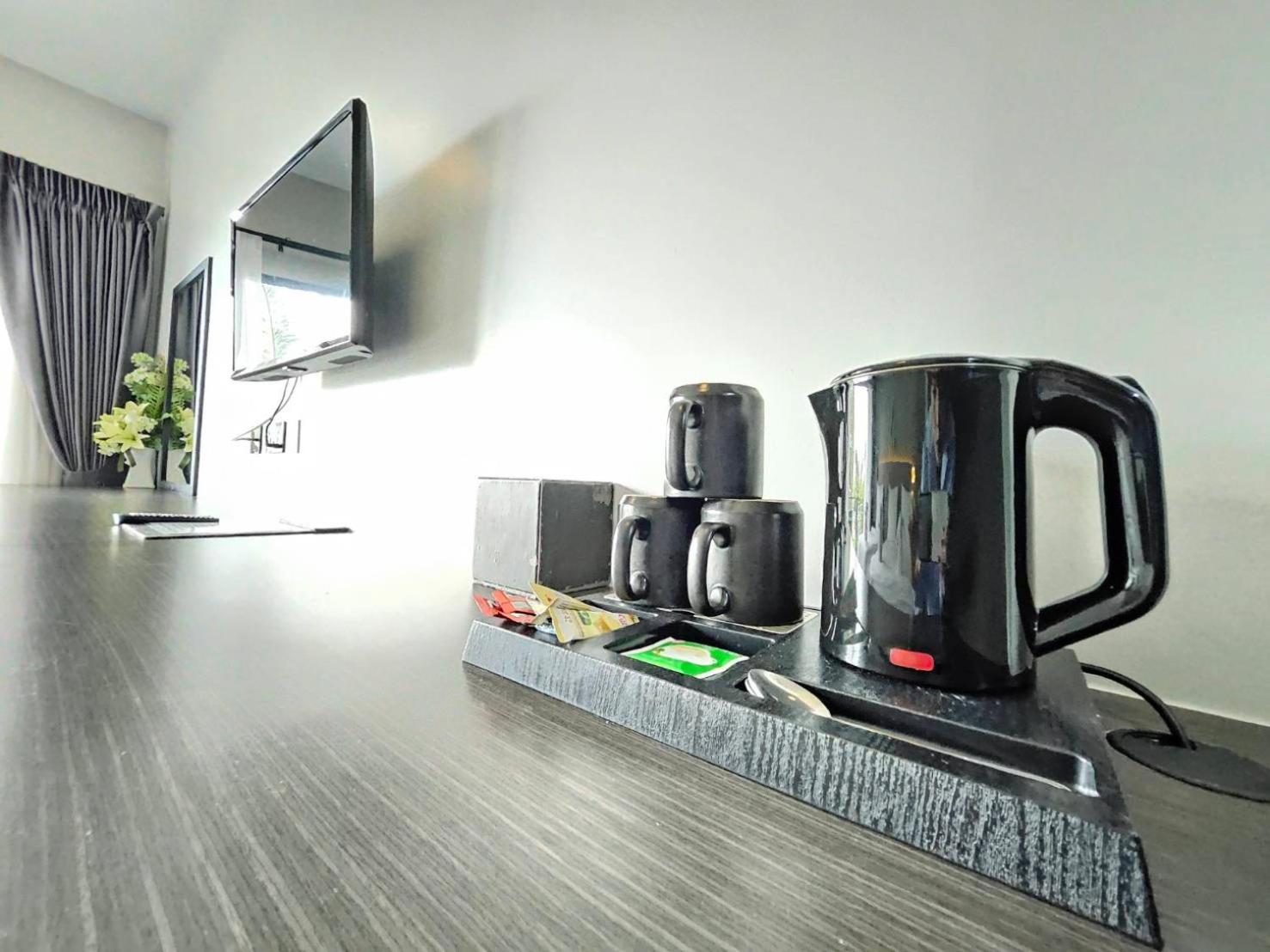 Family Room - Photo 9