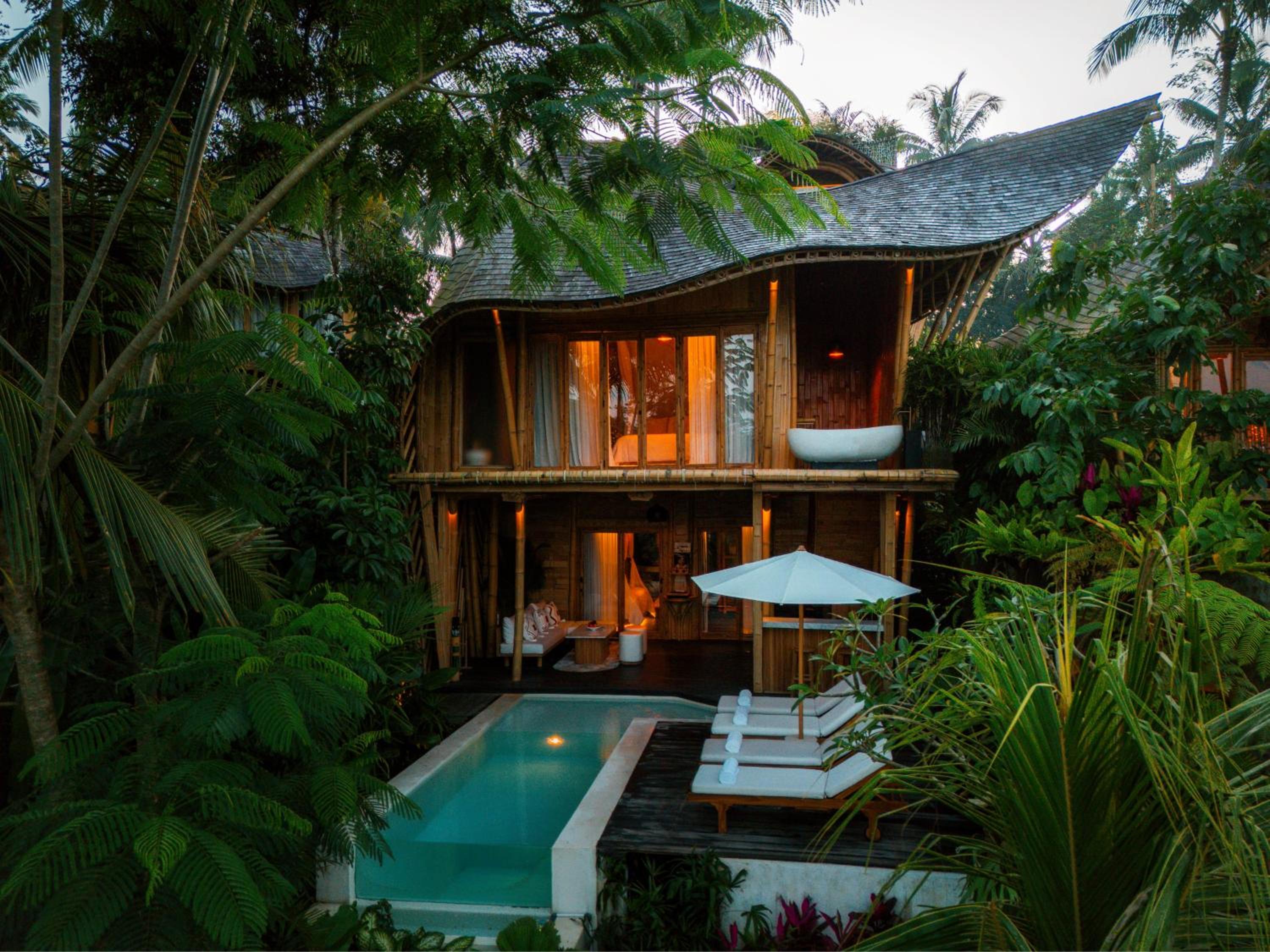 Three-Bedroom Villa - Photo 1