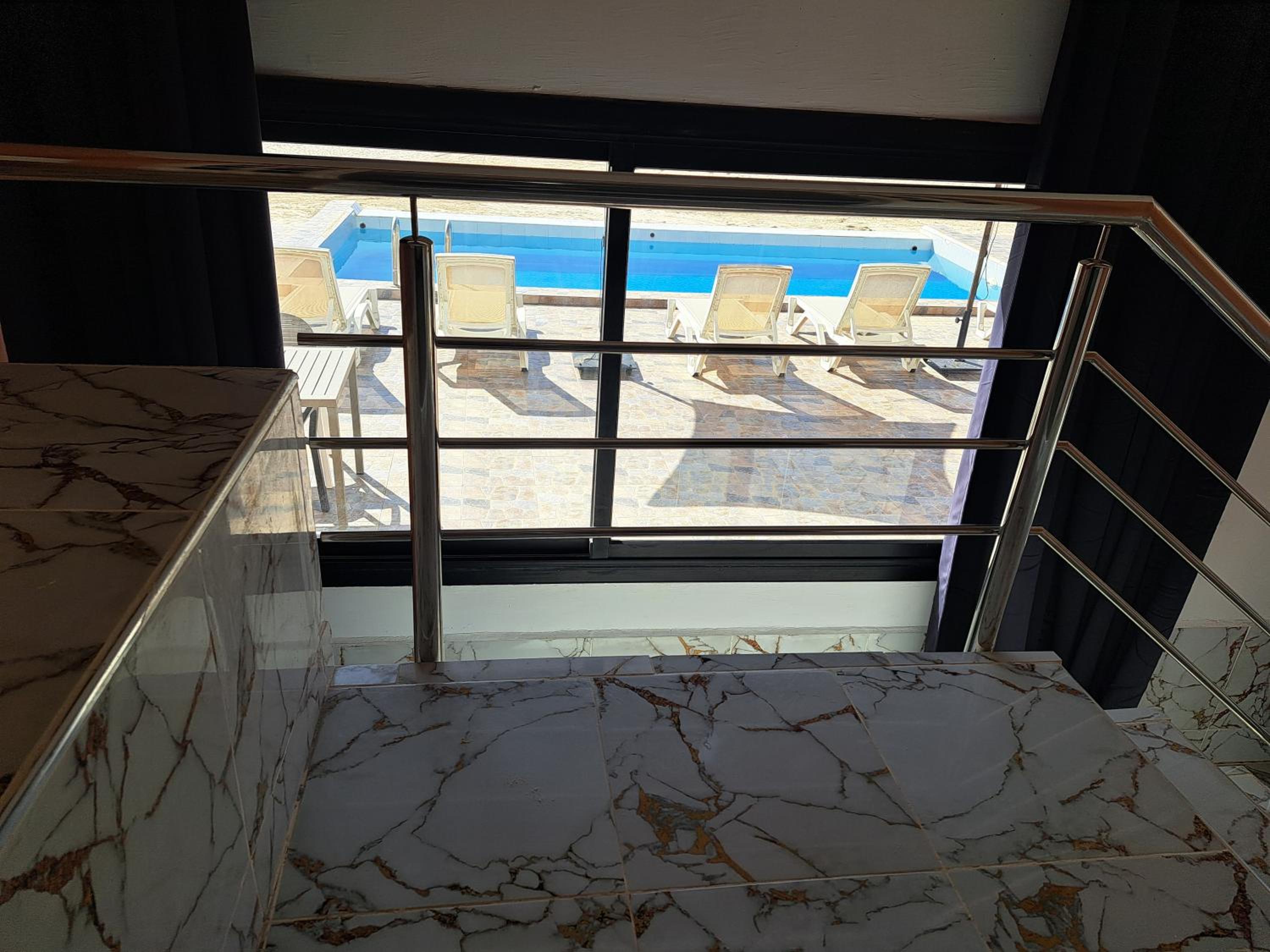 Two-Bedroom Apartment Shared Swimming Pool - Sea View photo 3