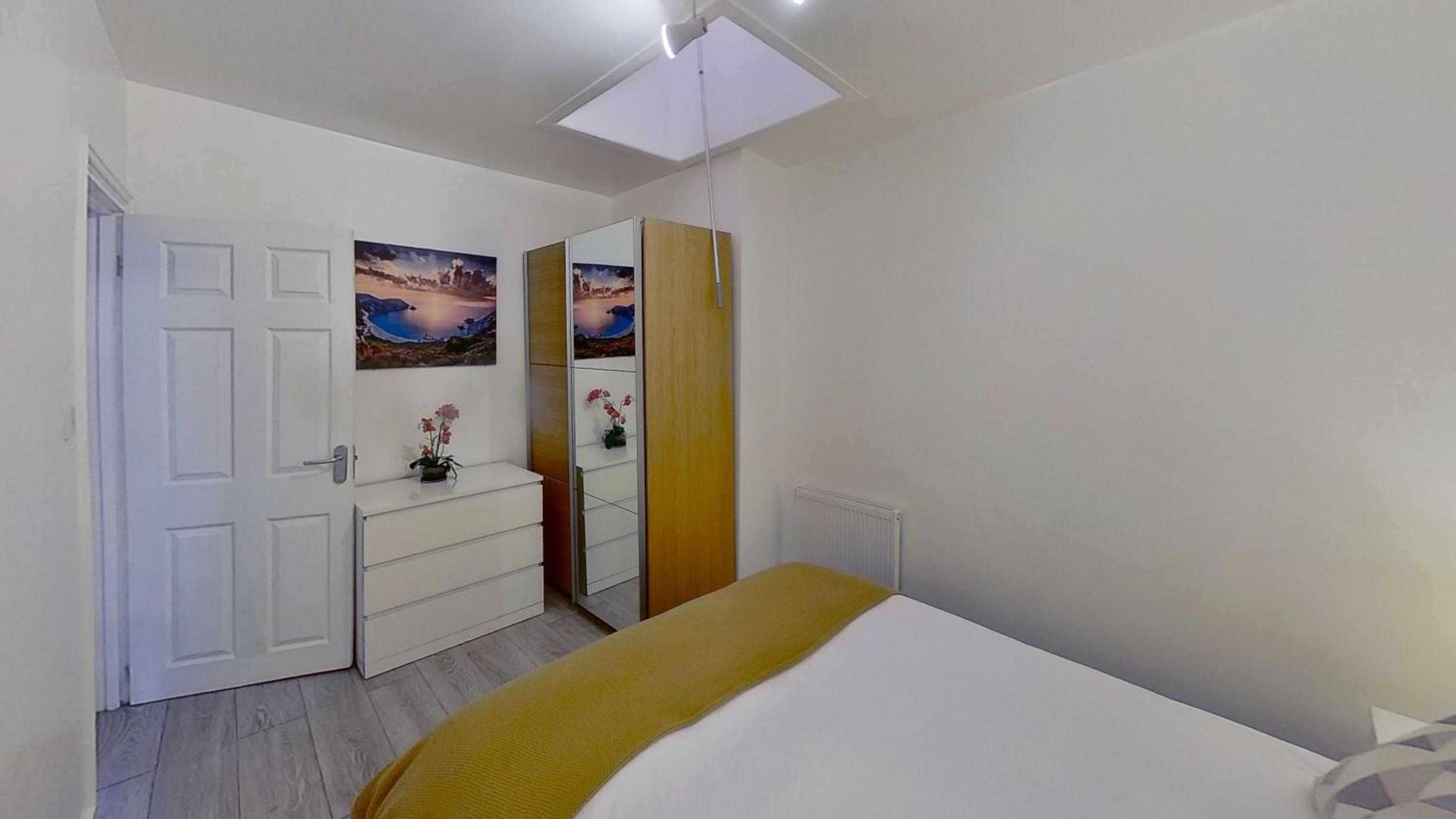 One-Bedroom Suite
