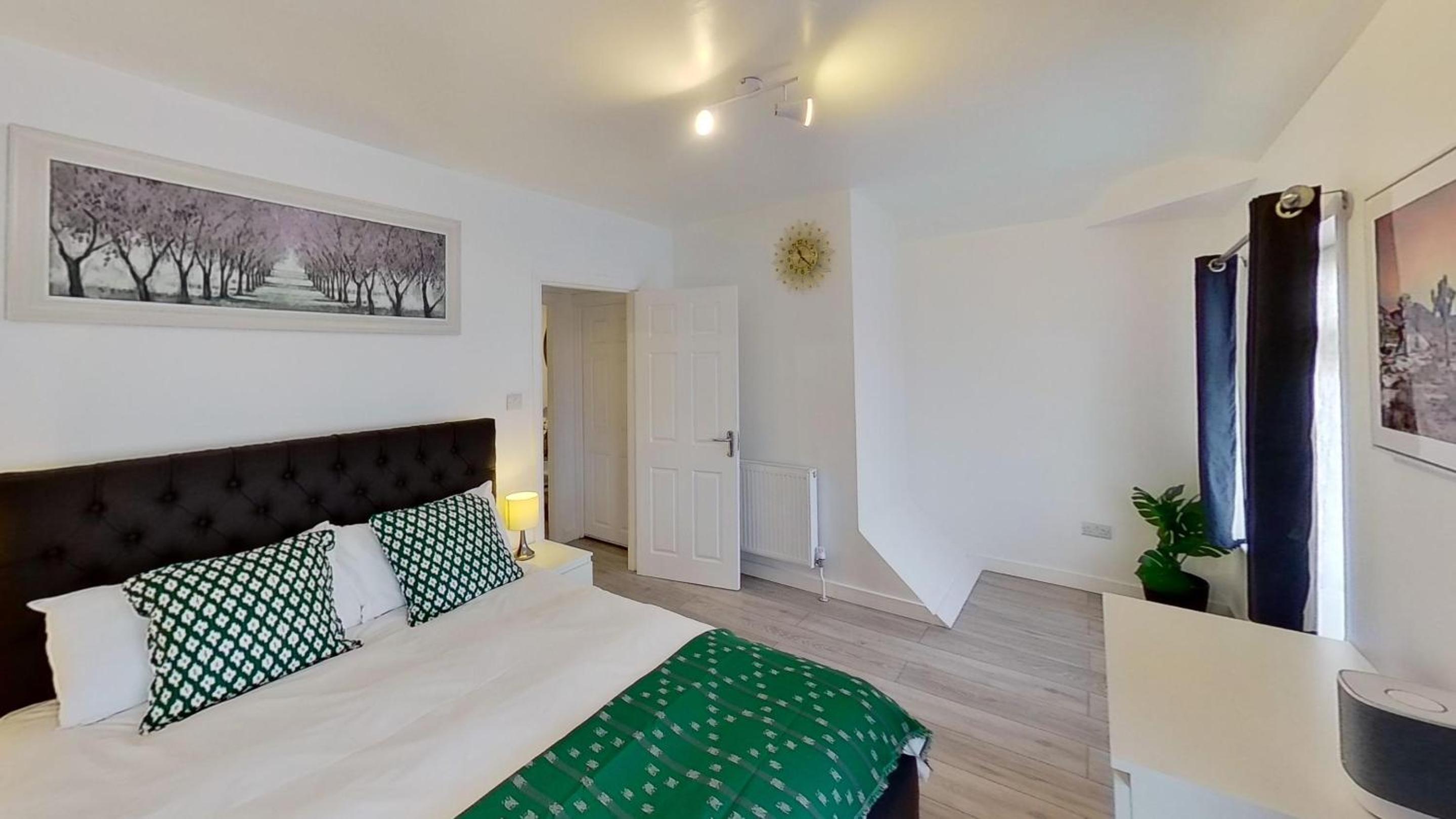 One-Bedroom Suite photo 2