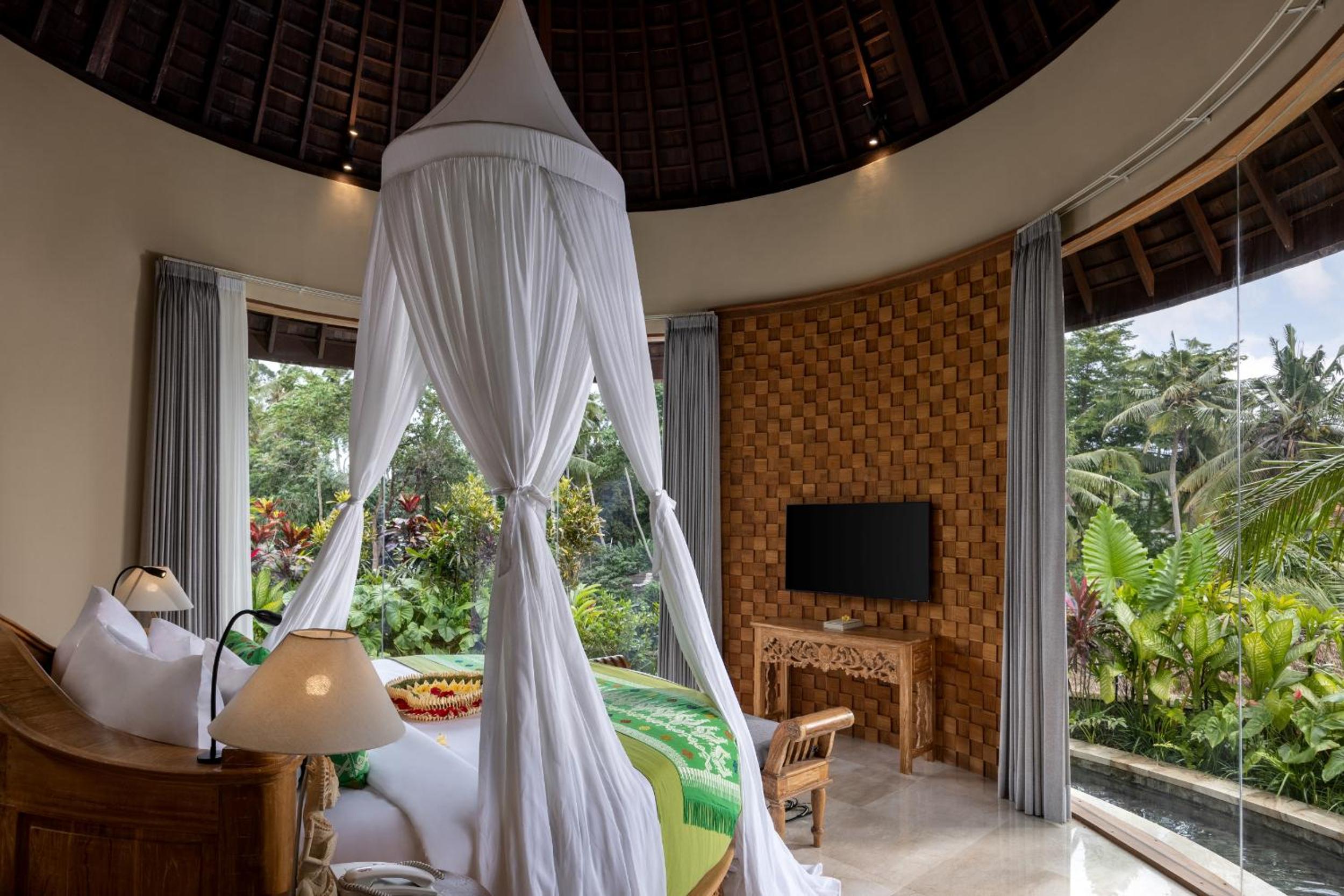 Luxury Royal Private Pool Villa with Jacuzzi