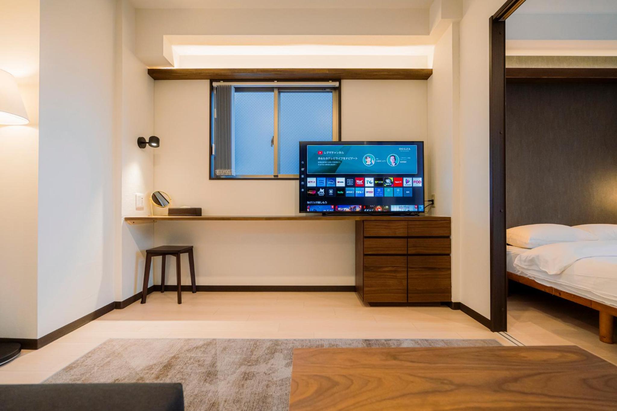 One-Bedroom Apartment with River View photo 2
