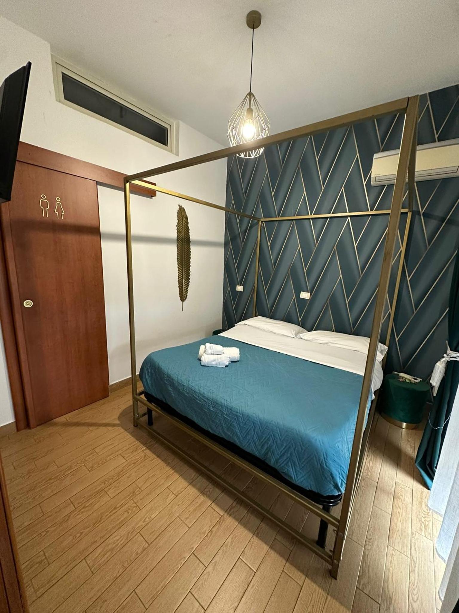 Double Room with Private Bathroom photo 1