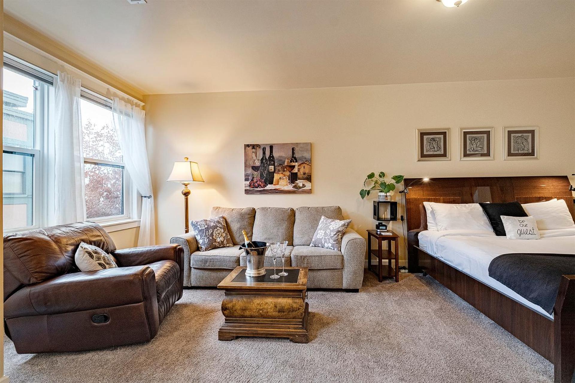 King Suite photo 2