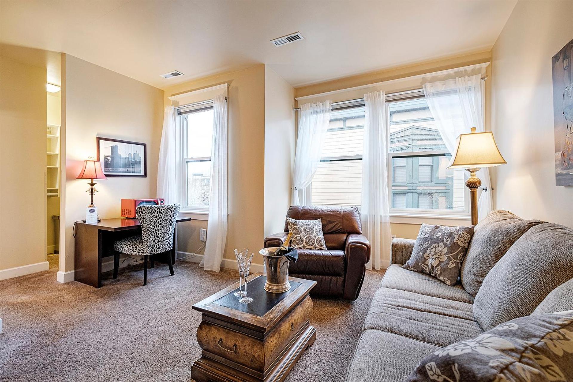 King Suite photo 3
