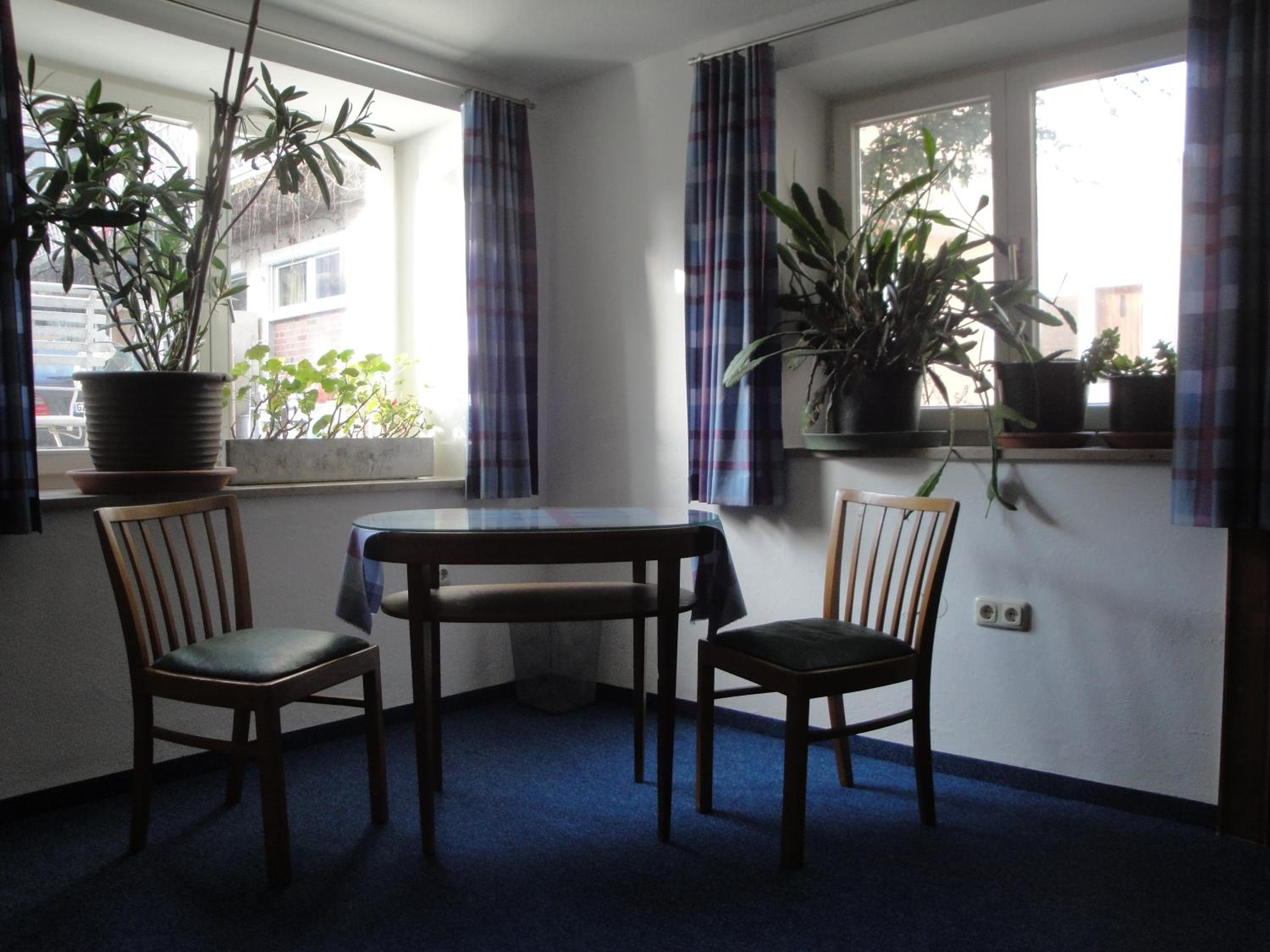 Three-Bedroom Apartment - Photo 5