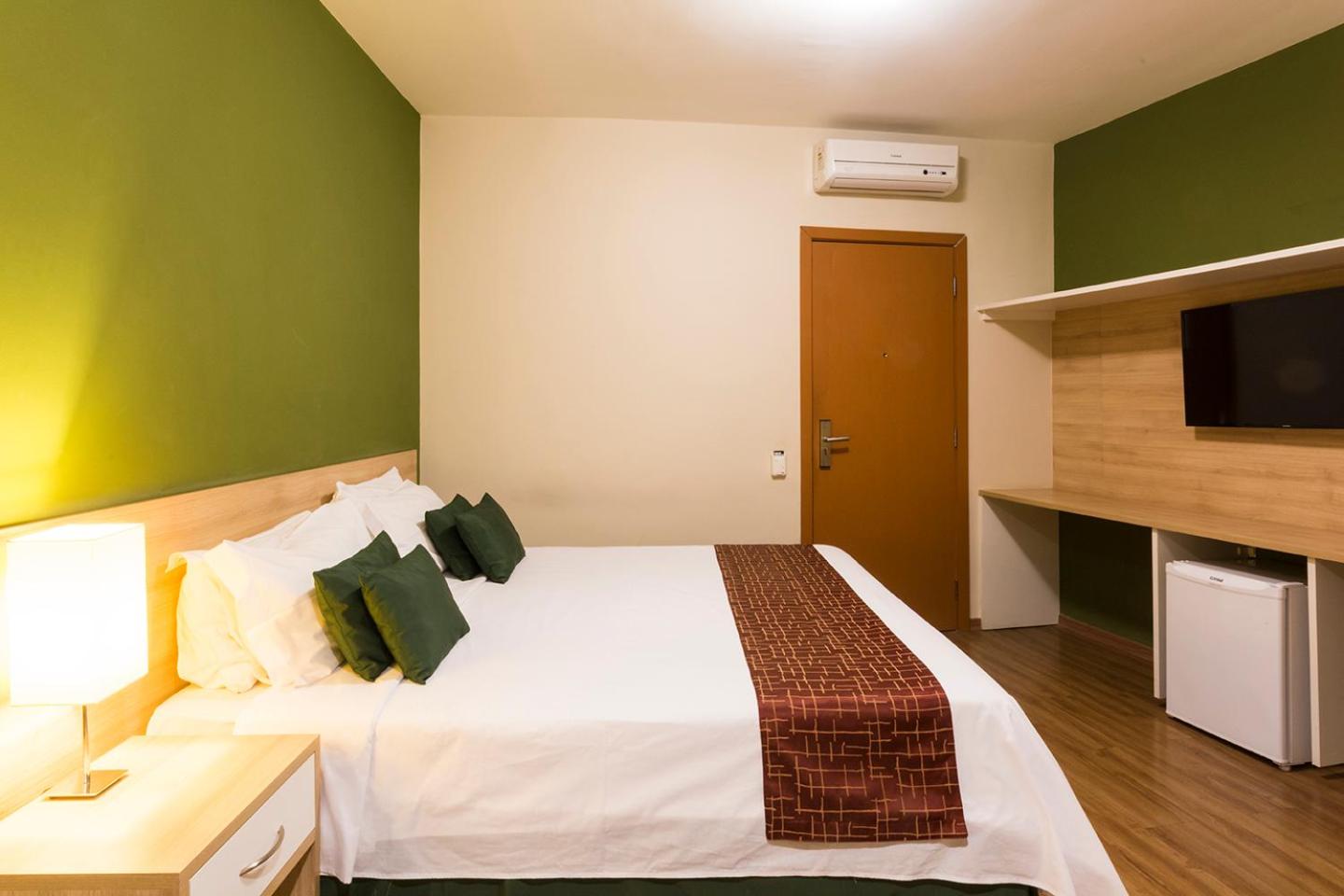 Large Double Room photo 3