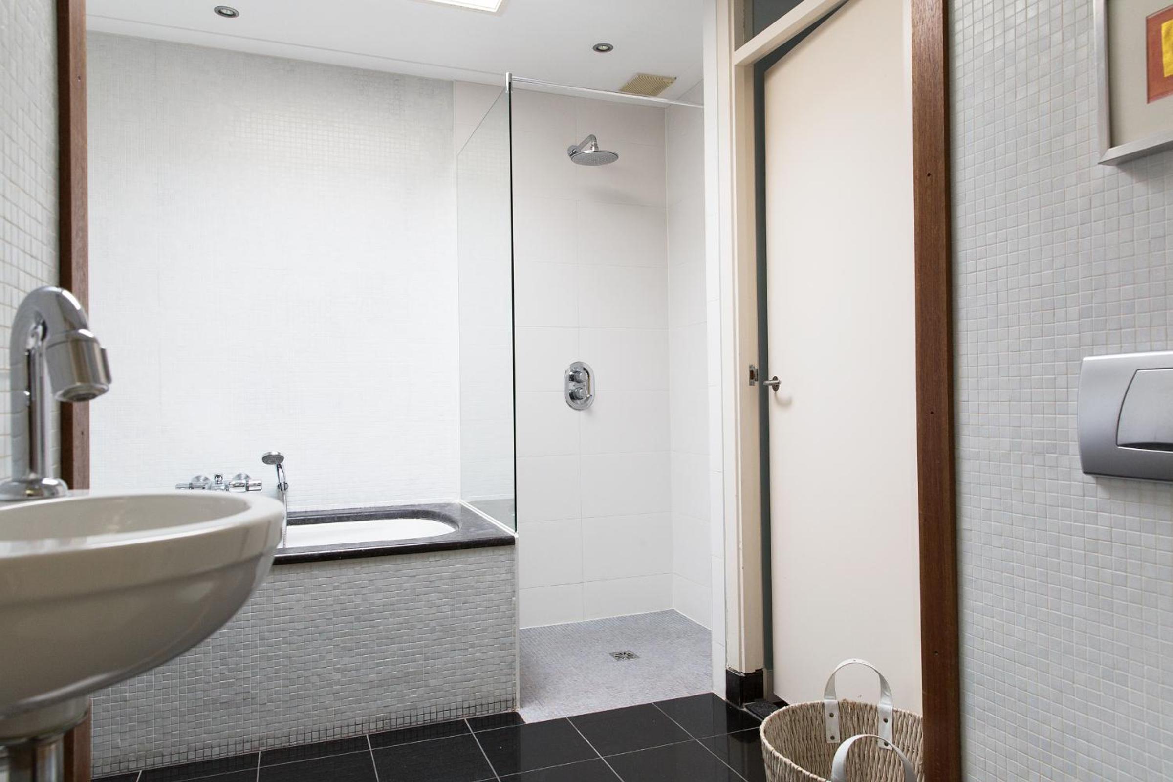 Superior Apartment photo 3