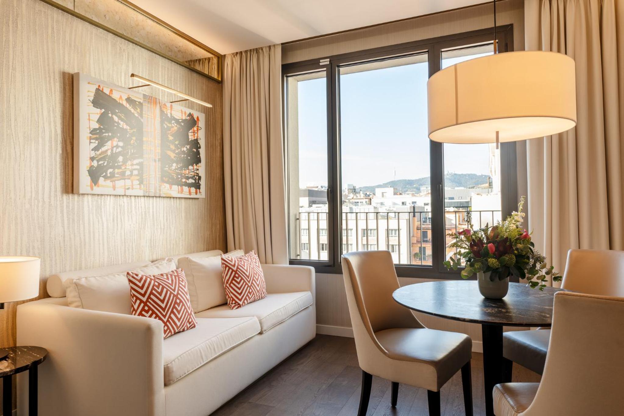 Grand Penthouse Suite photo 2