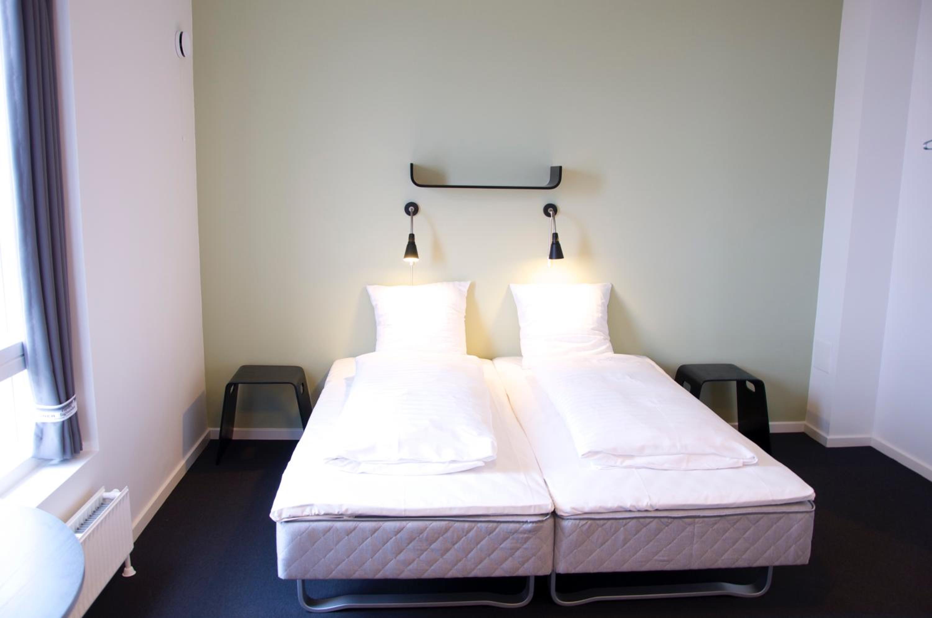Twin Room - Photo 1