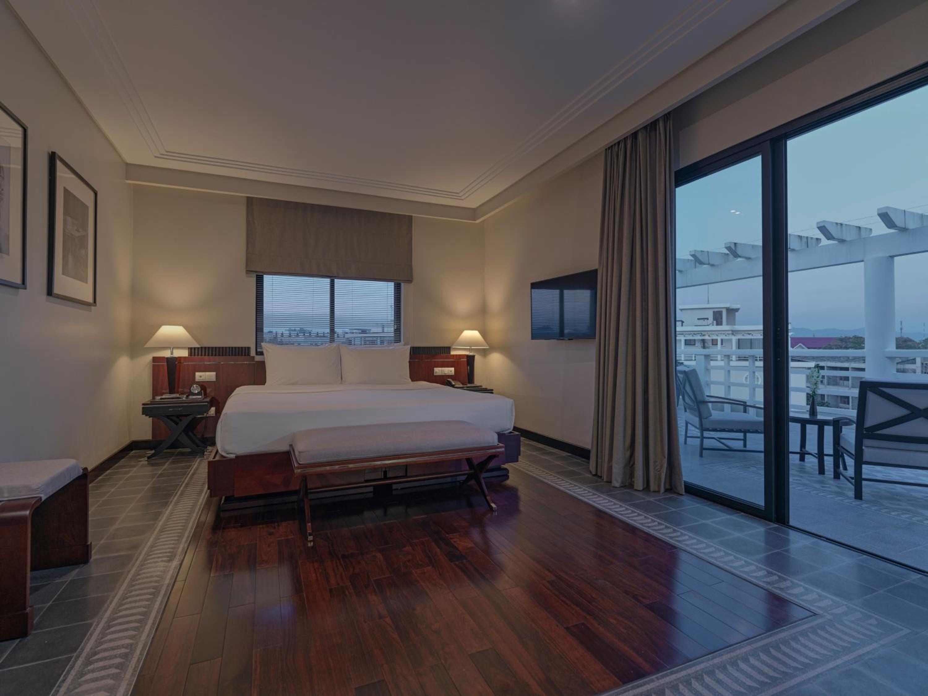 Perfume River Suite