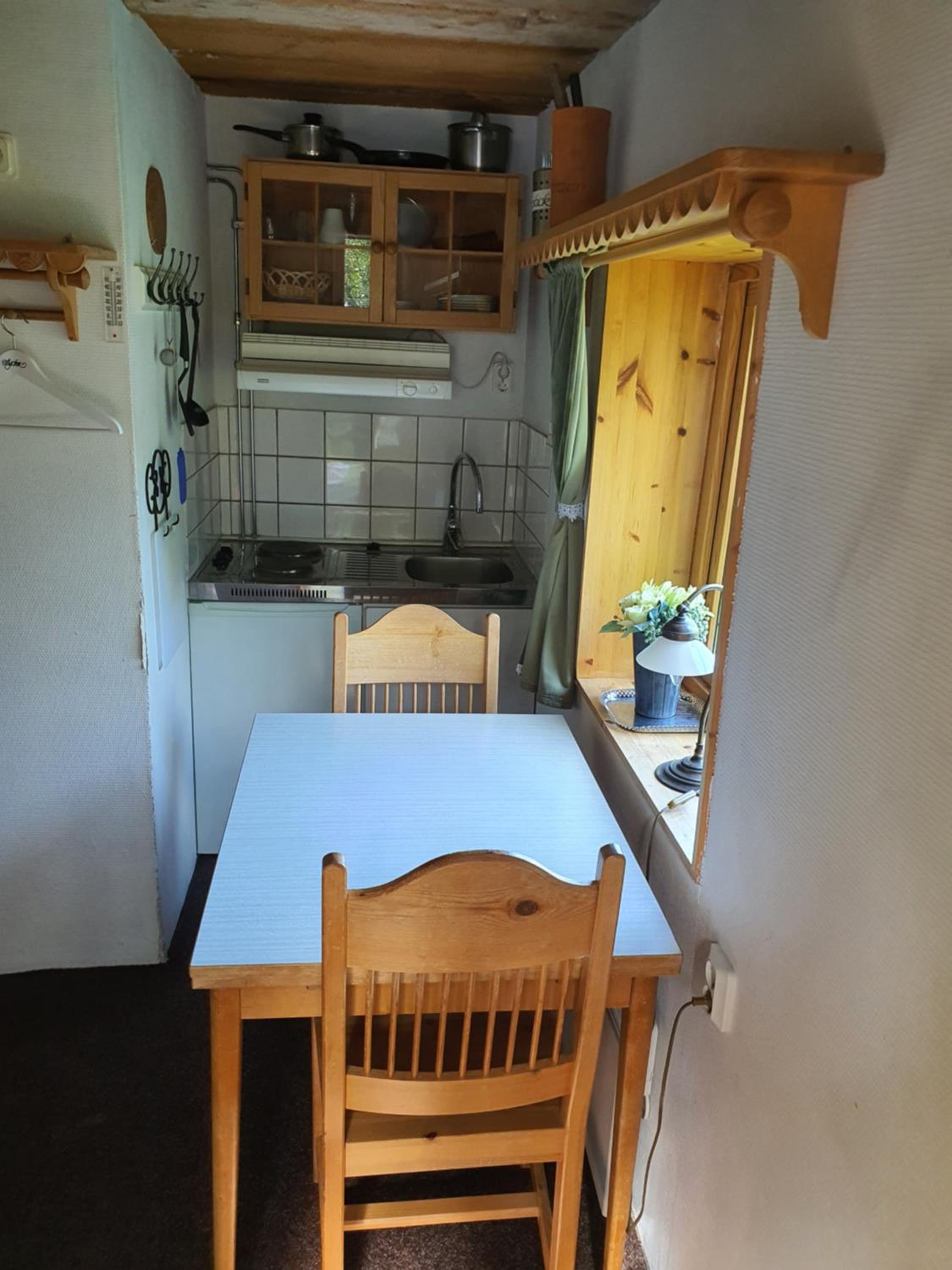 Twin Room - Photo 1